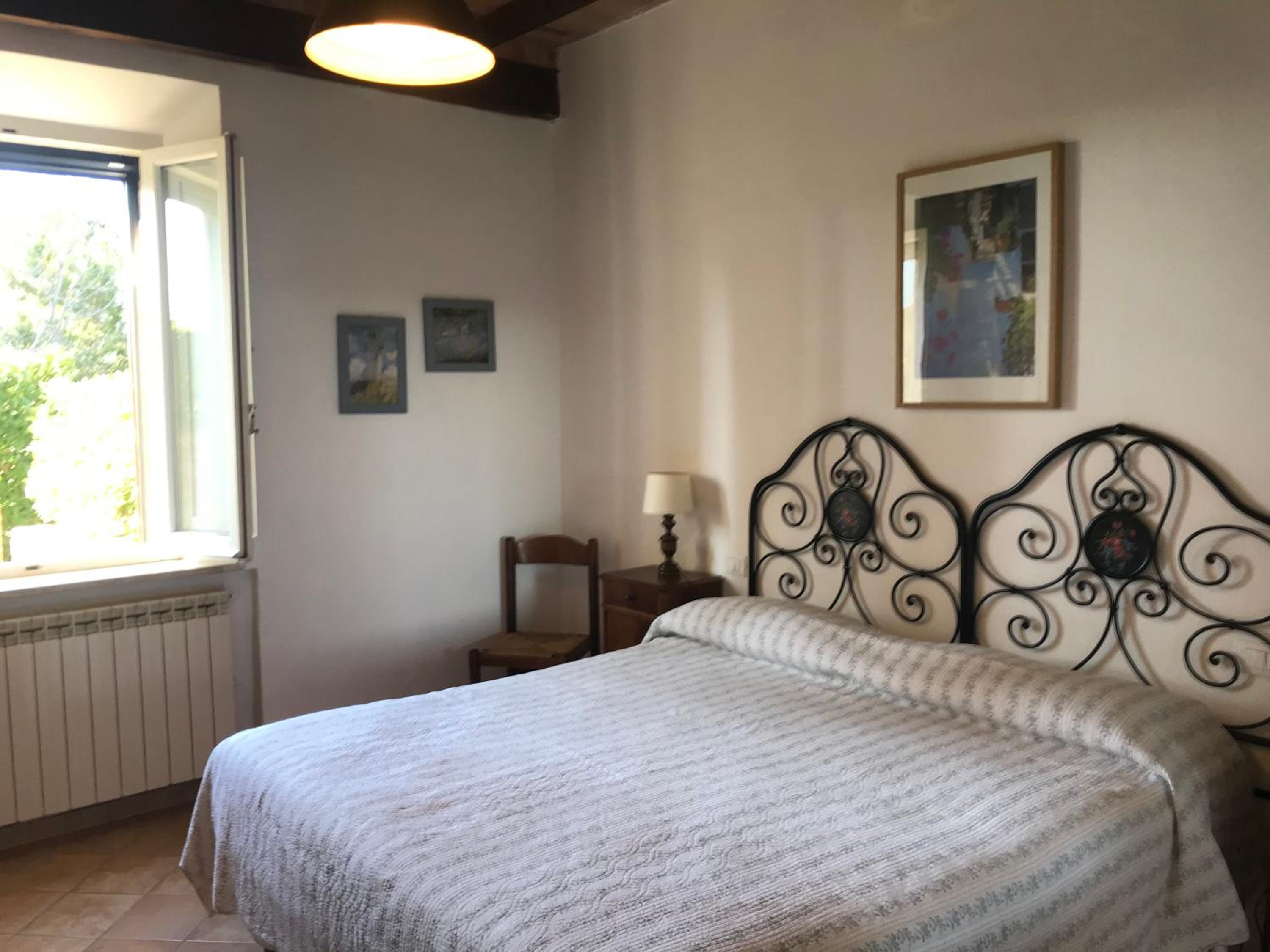 One-Bedroom Deluxe Apartment