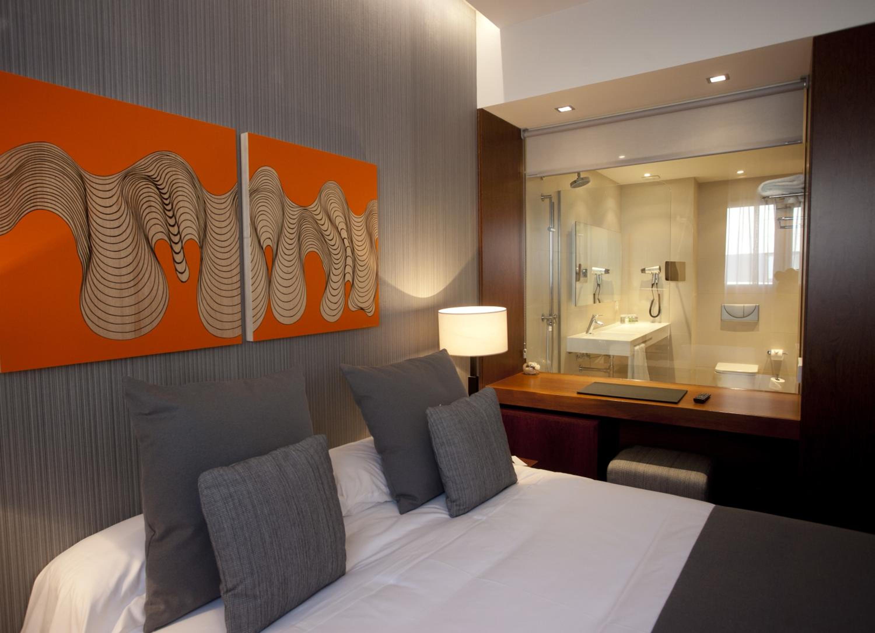 Double or Twin Room with Parking - Photo 3