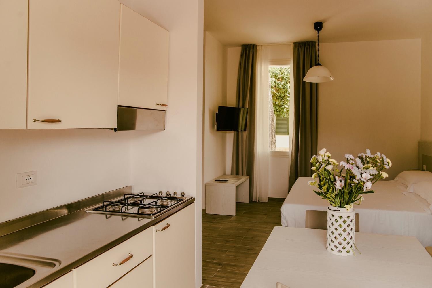 Studio Apartment - Photo 9
