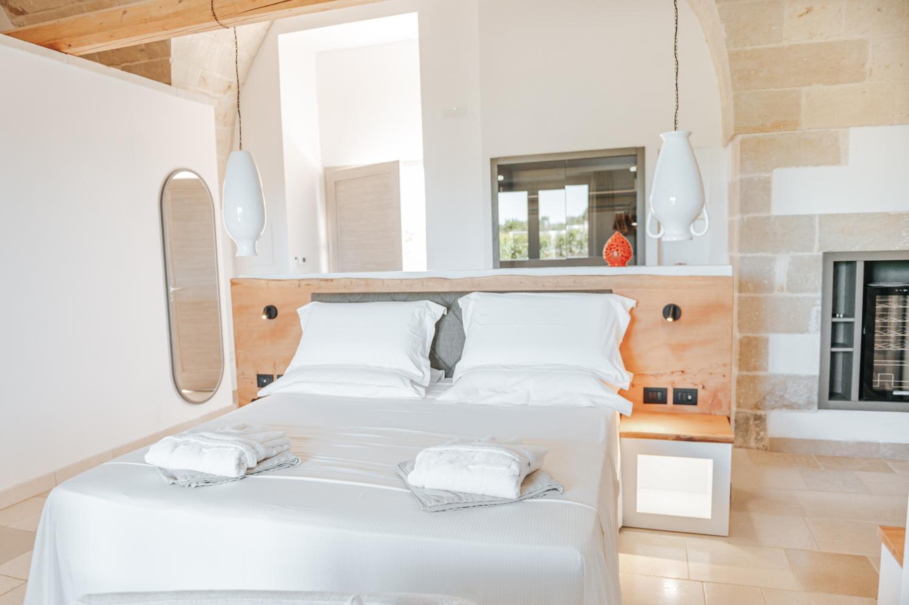 Deluxe Suite - Photo 10