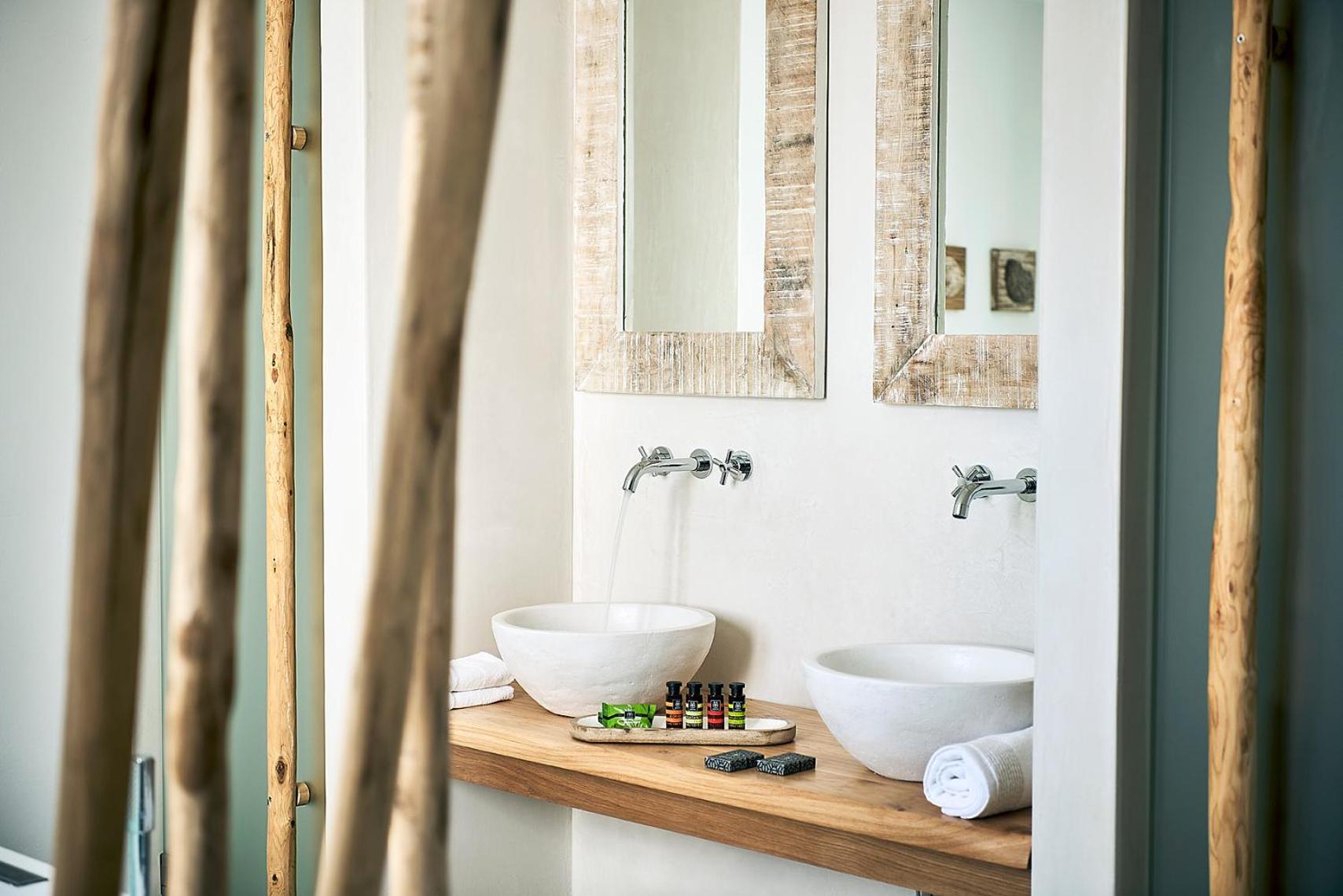 Suite with Spa Bath photo 2