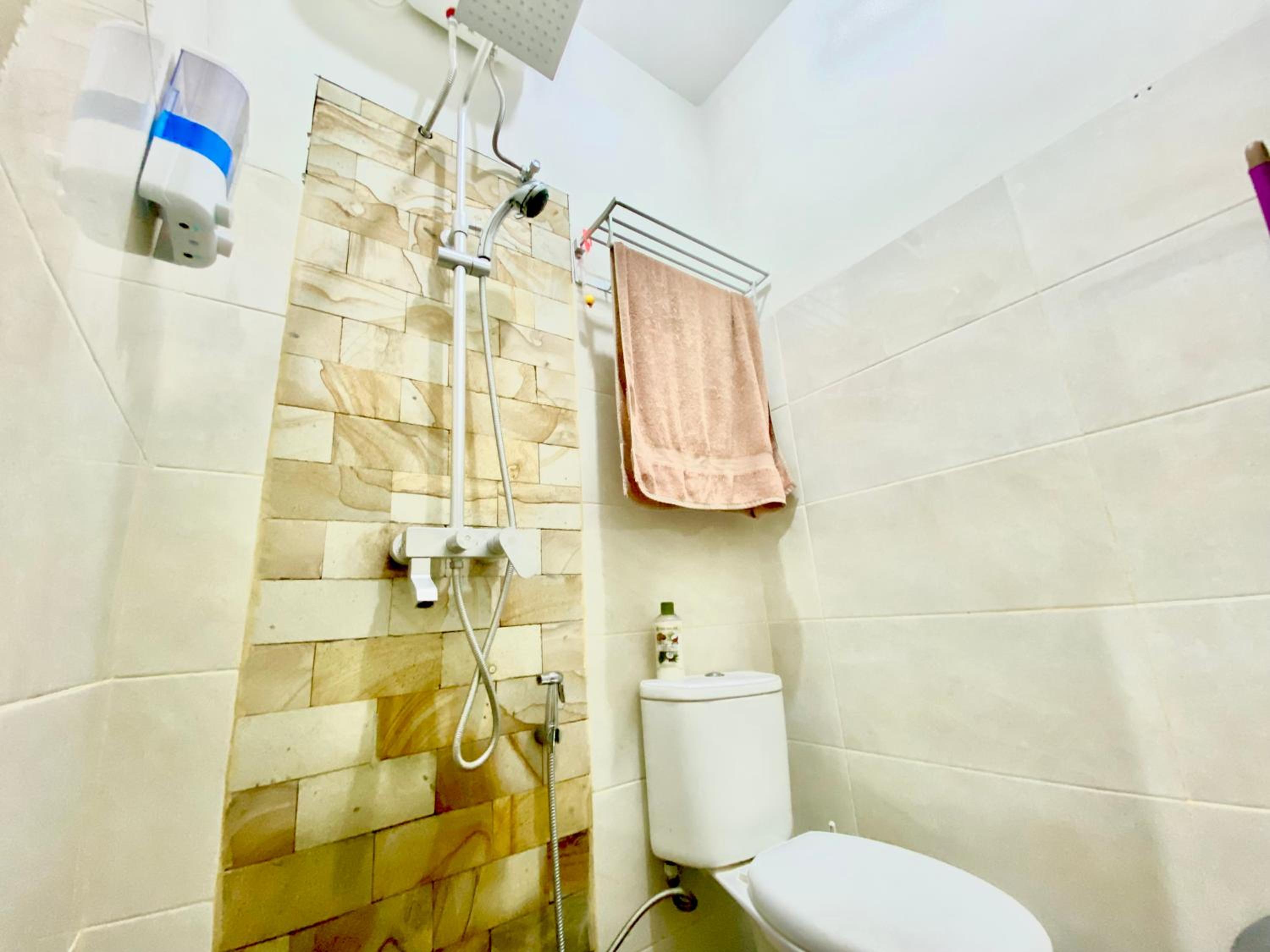 One-Bedroom House photo 2