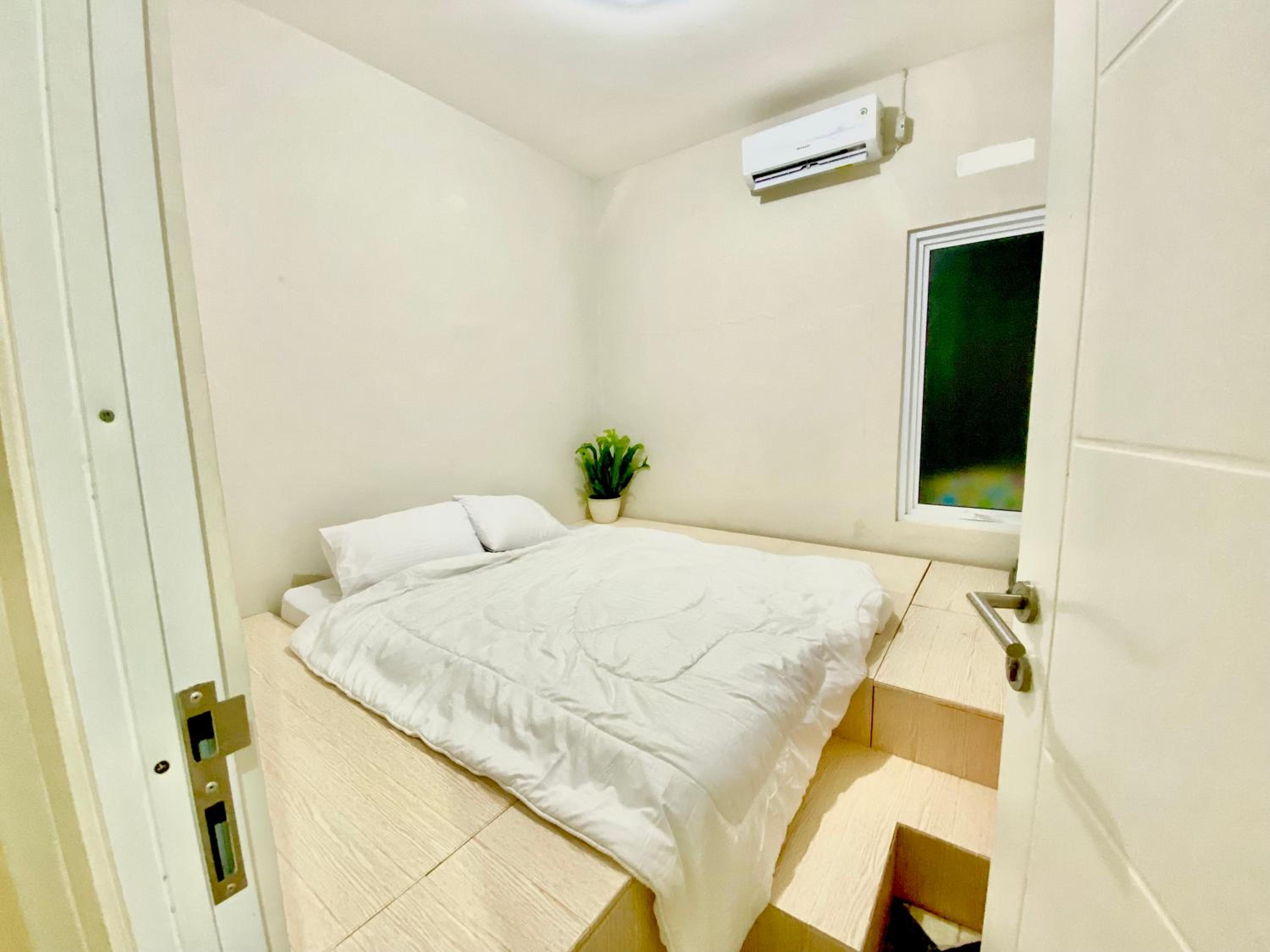 One-Bedroom House photo 1