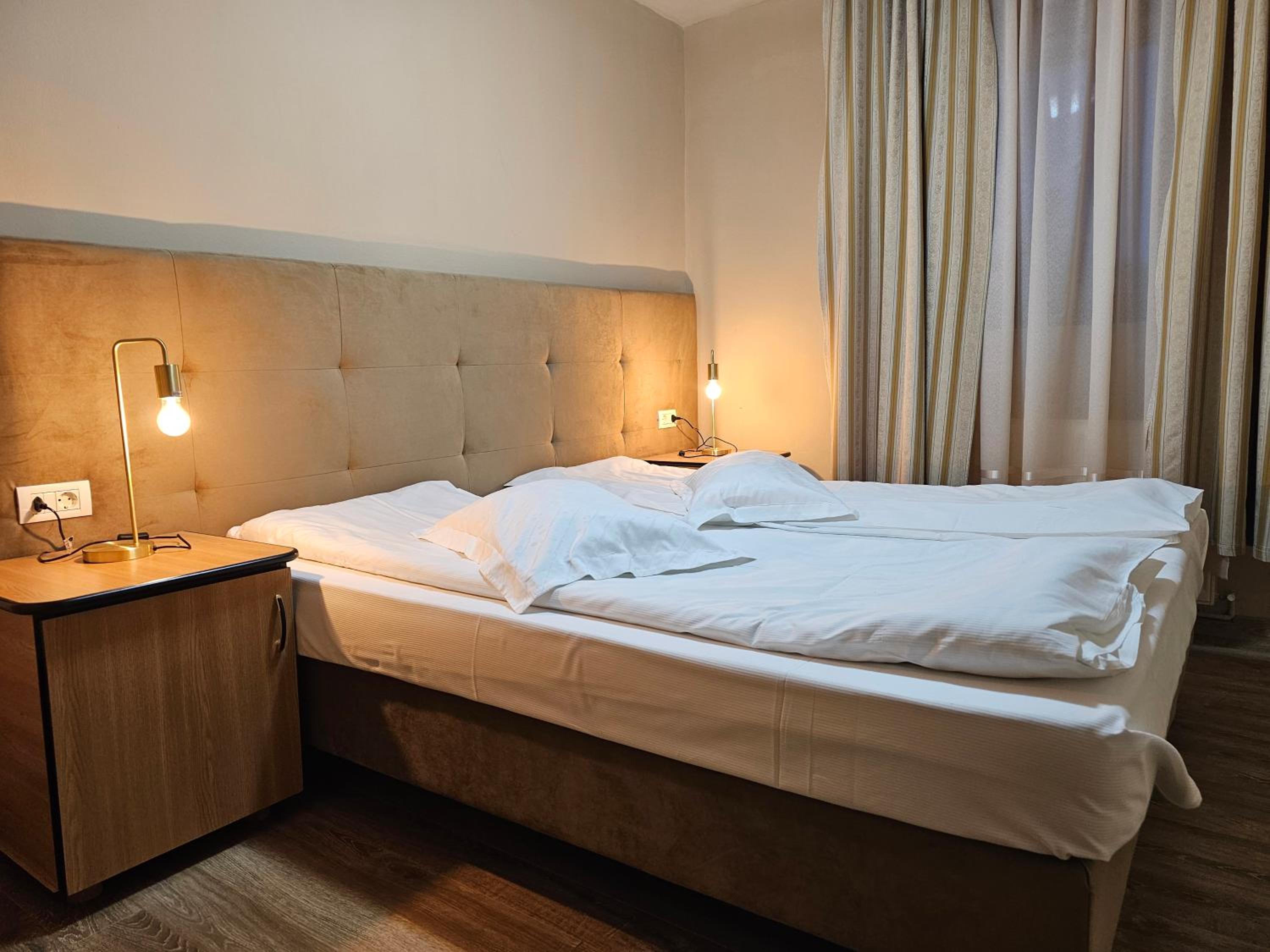 Quadruple Room with Mountain View photo 1