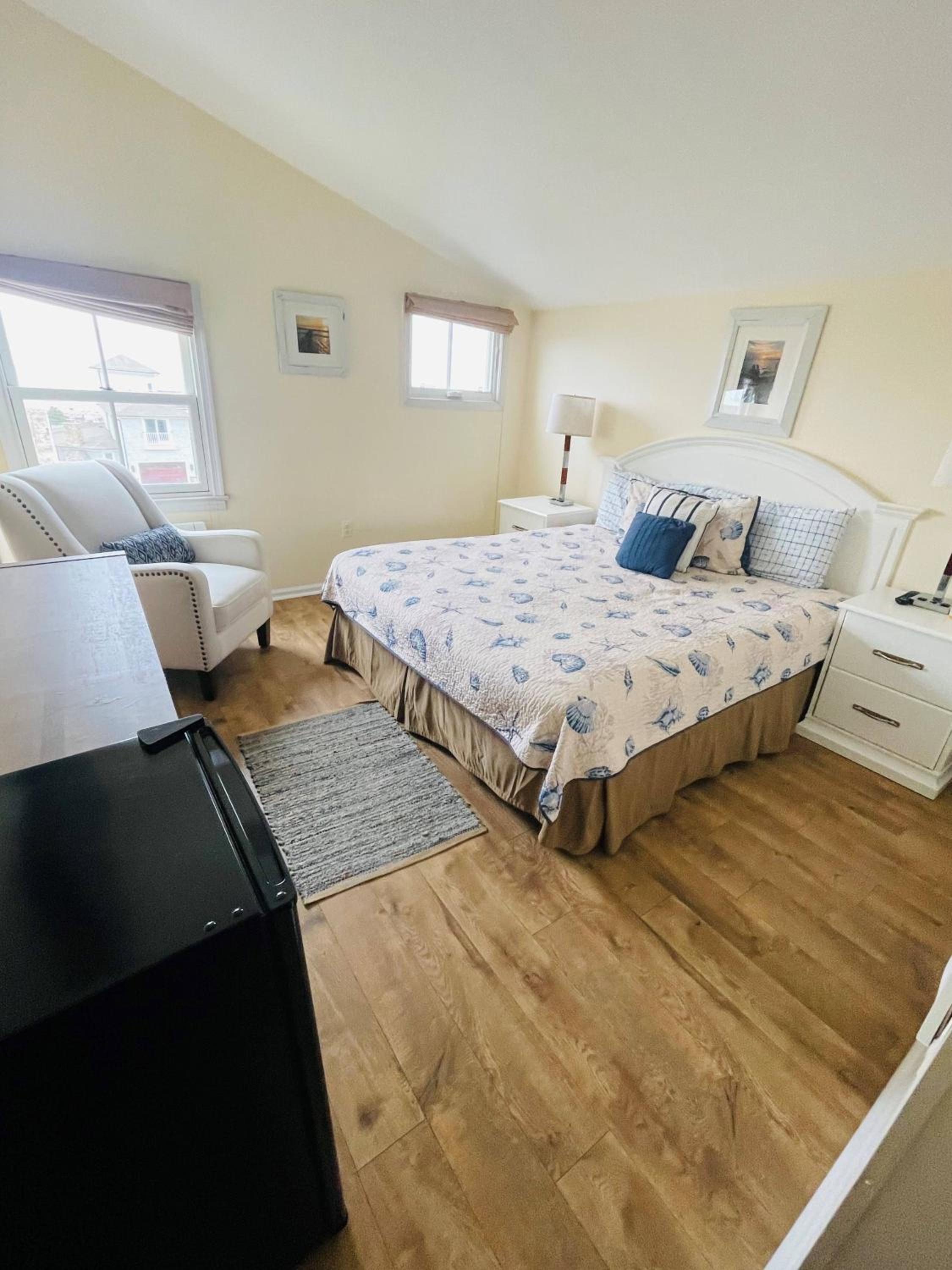 Classic King Room - Photo 2