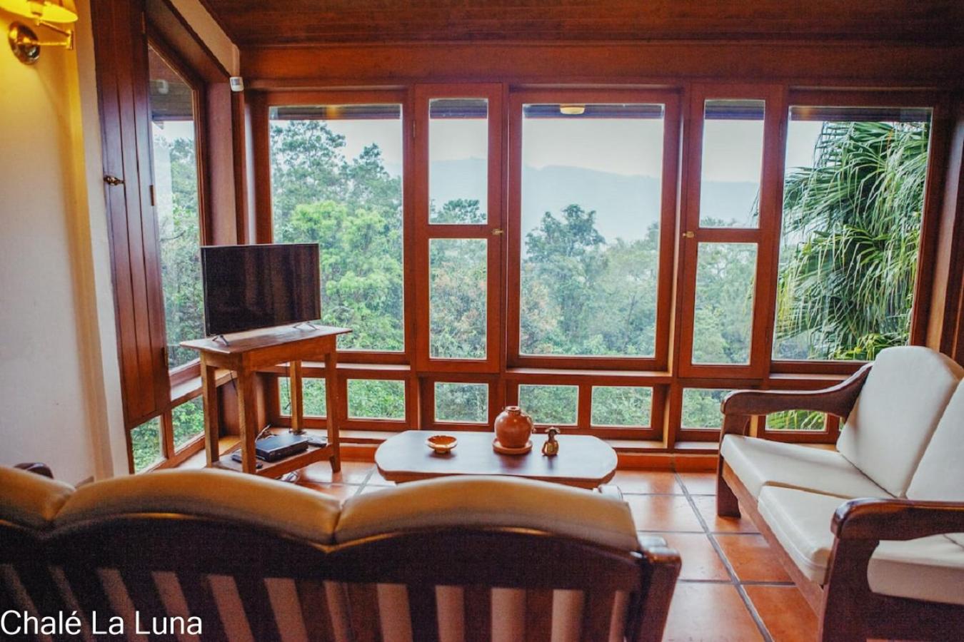 Three-Bedroom House photo 1