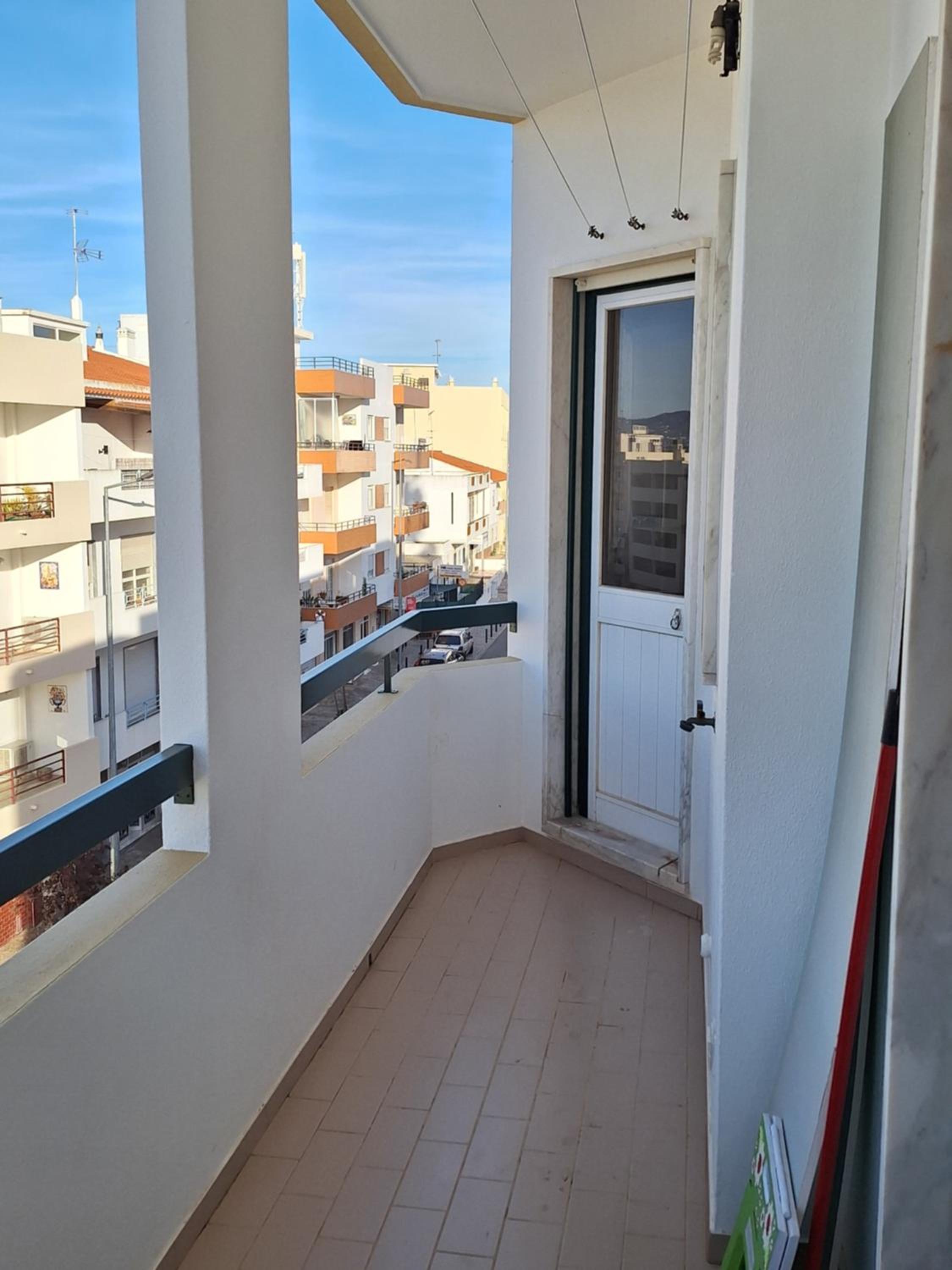 King Suite with Balcony - Photo 19