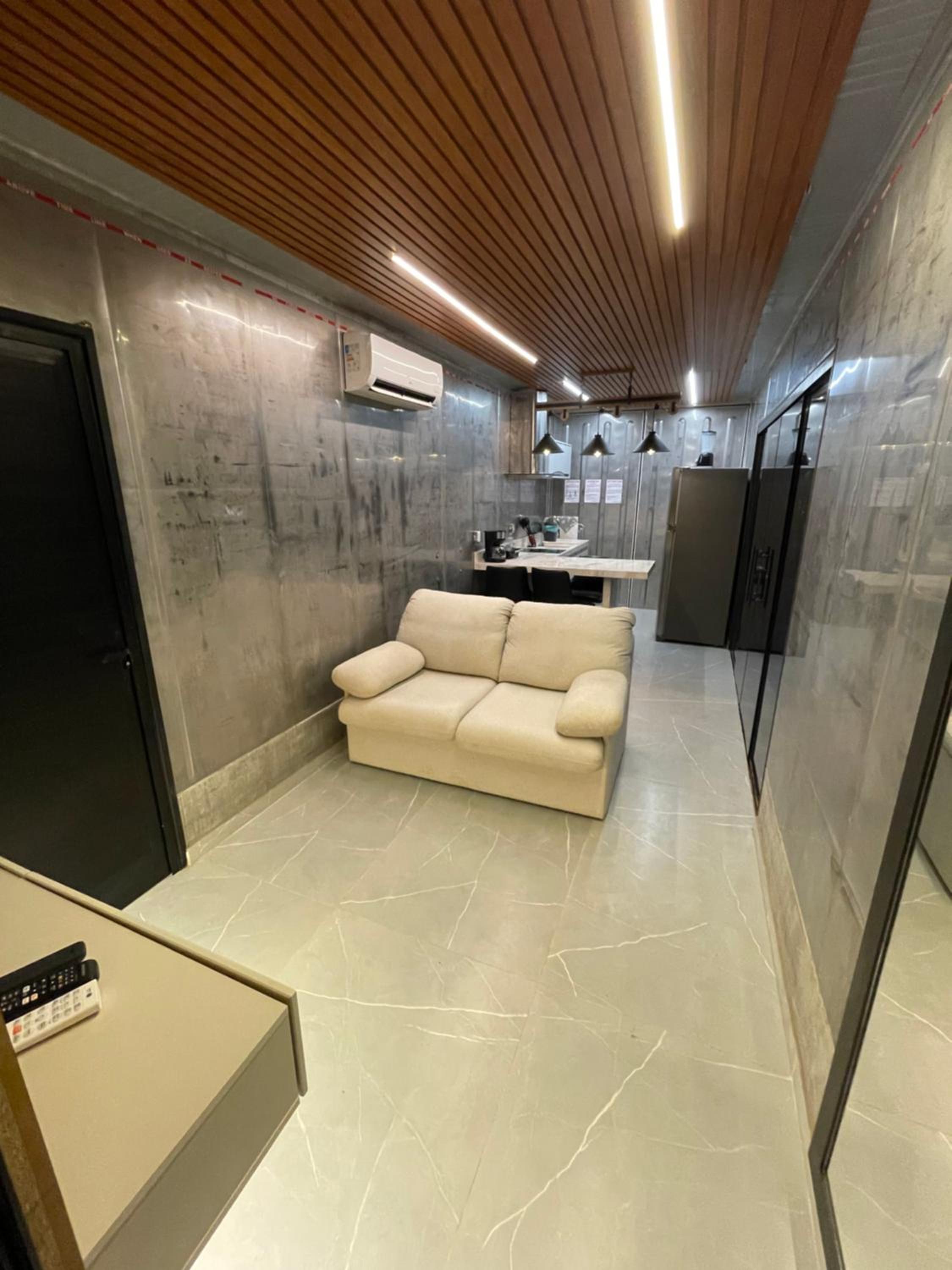 King Studio with Sofa Bed - Photo 2