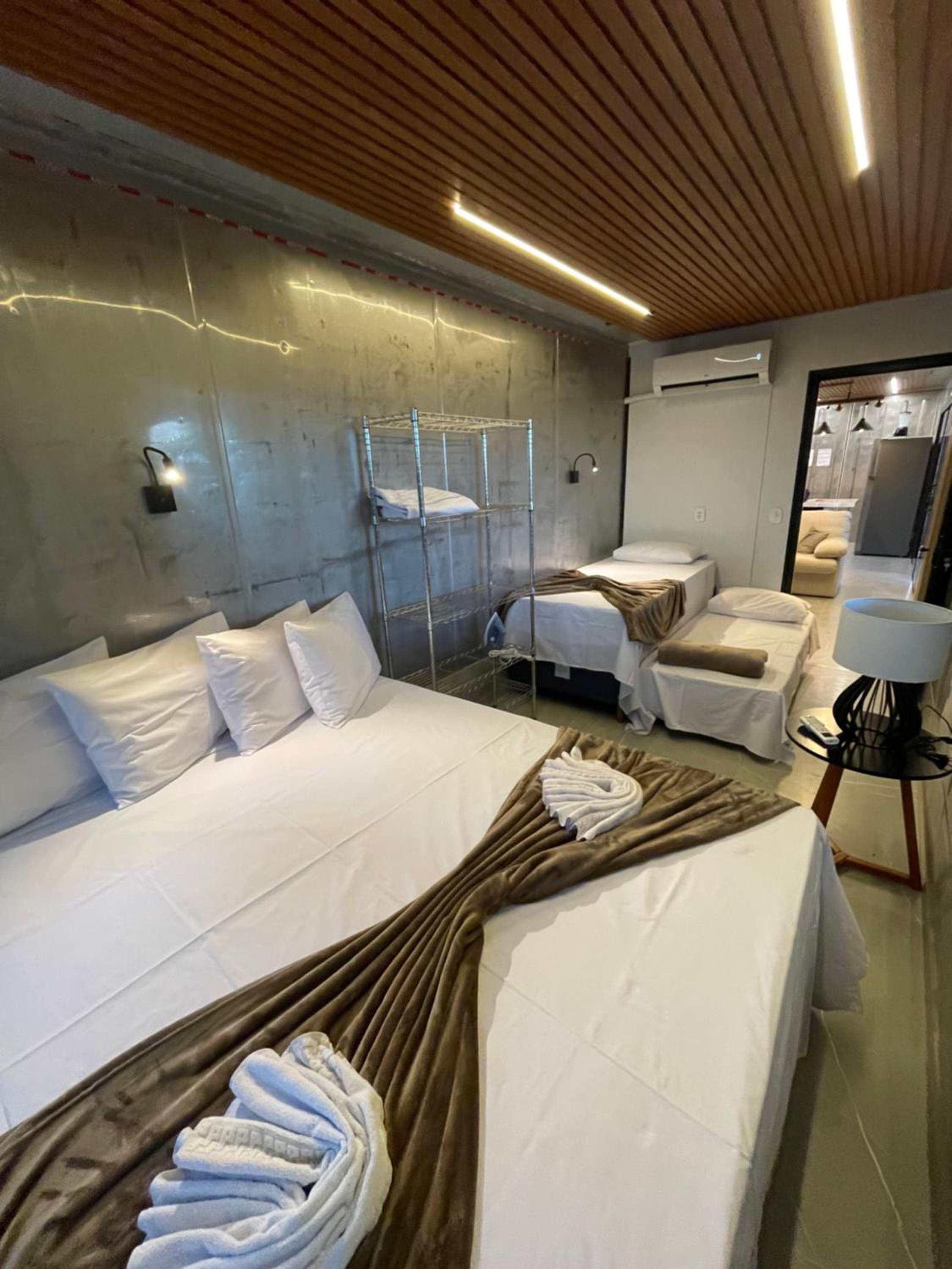 King Studio with Sofa Bed - Photo 9