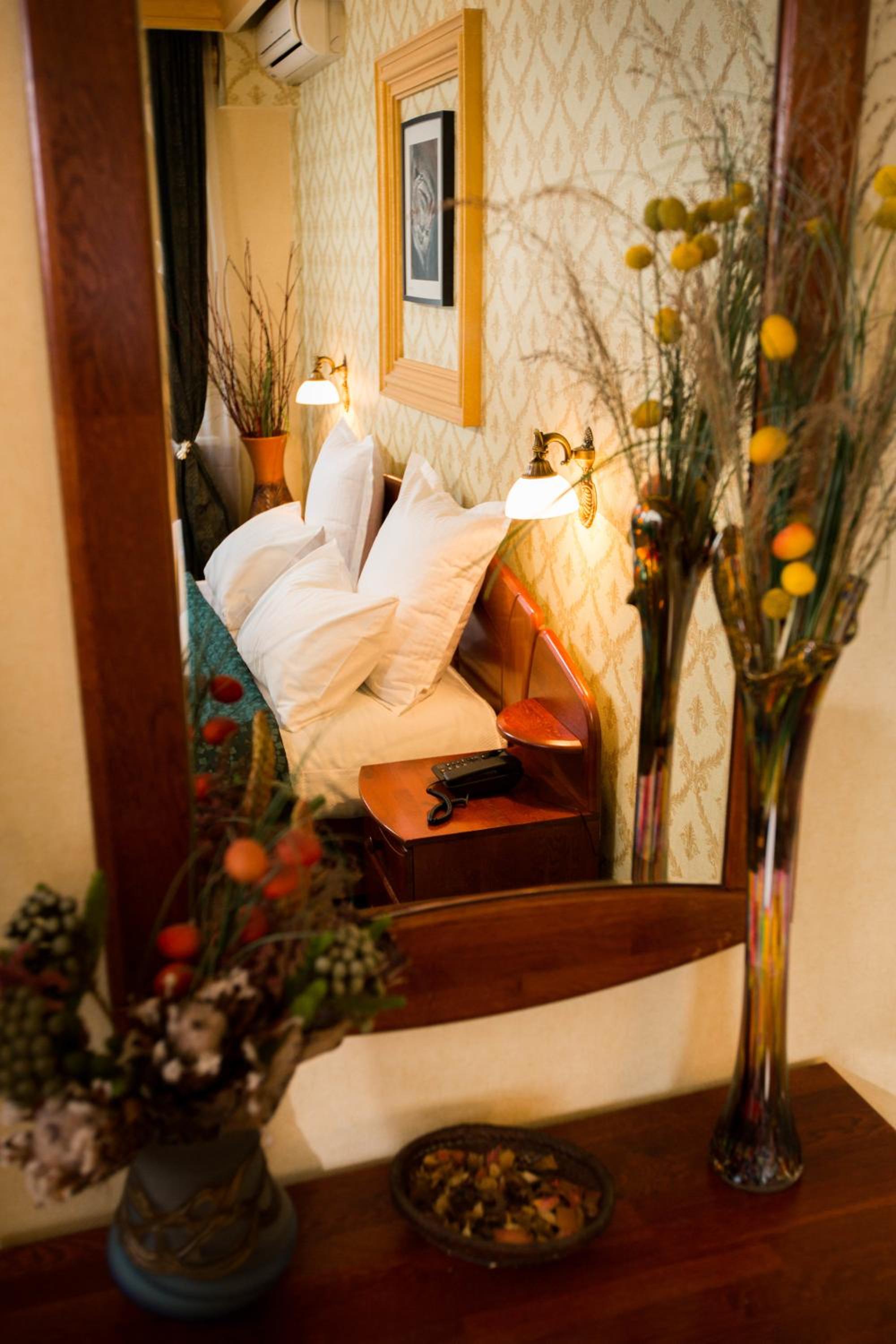 Suite - Photo 4