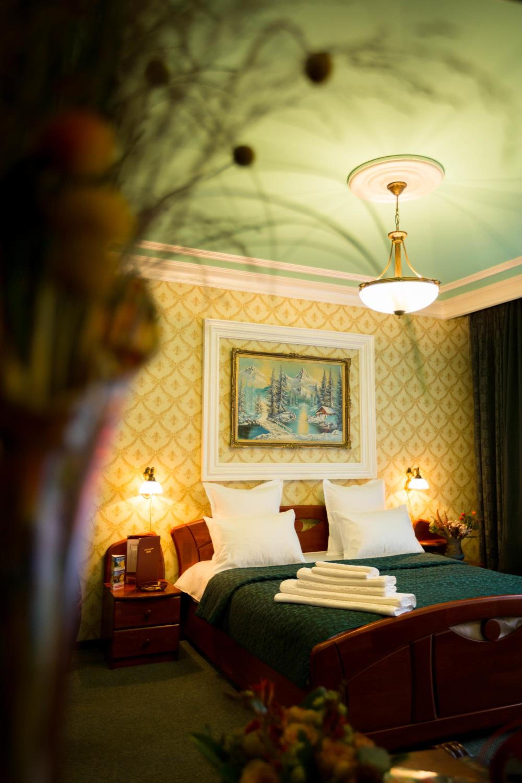 Suite - Photo 7