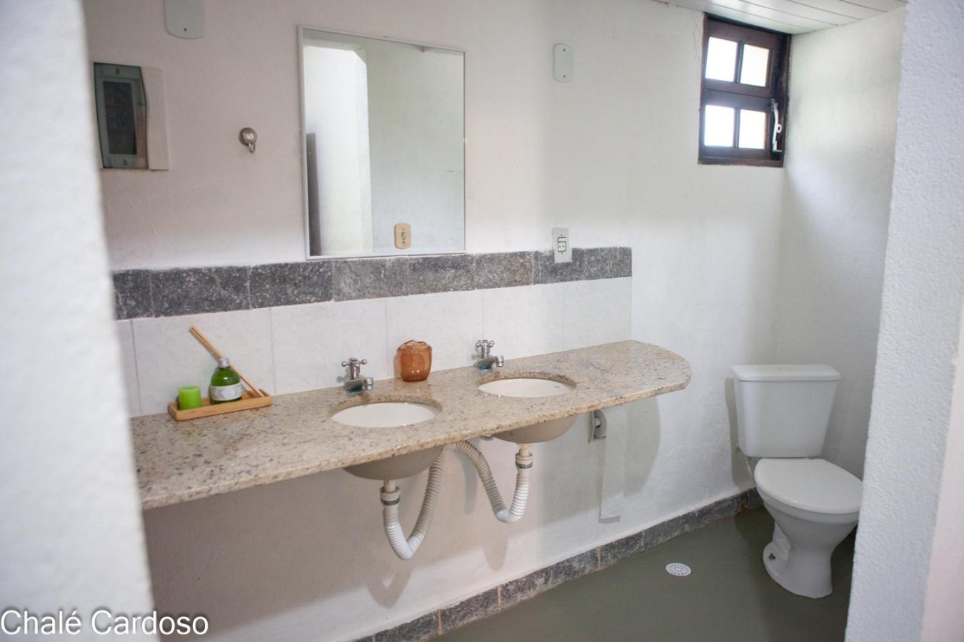 One-Bedroom House photo 3