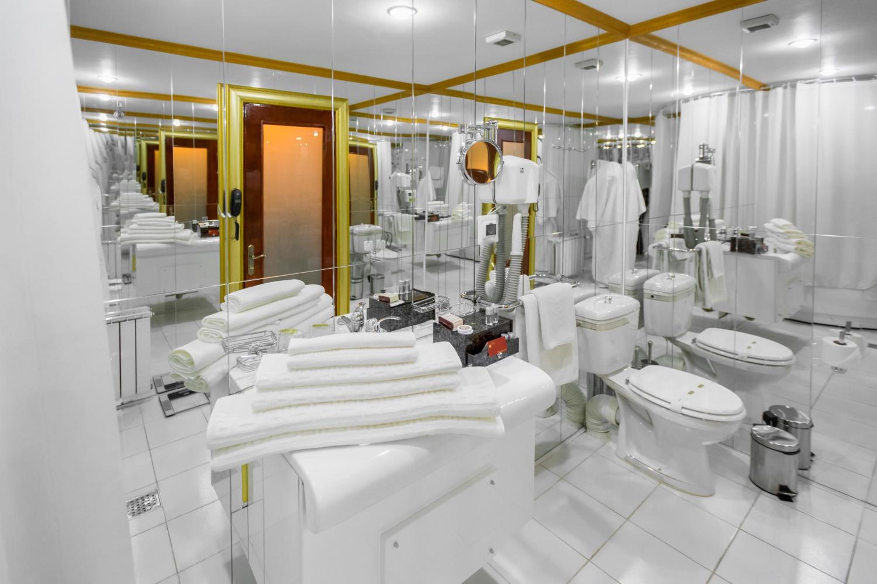 Twin Suite - Photo 6