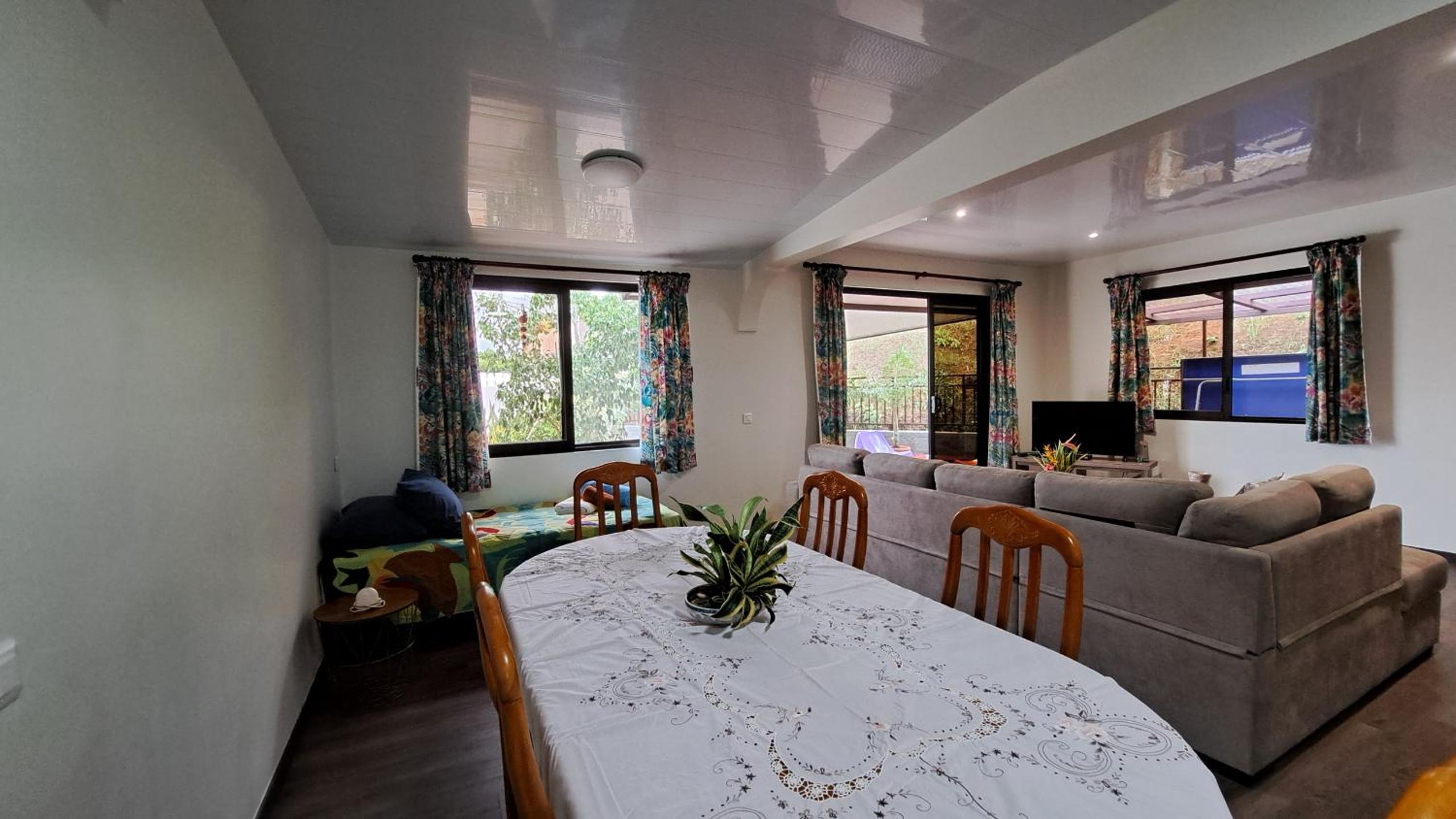 Two-Bedroom House photo 3