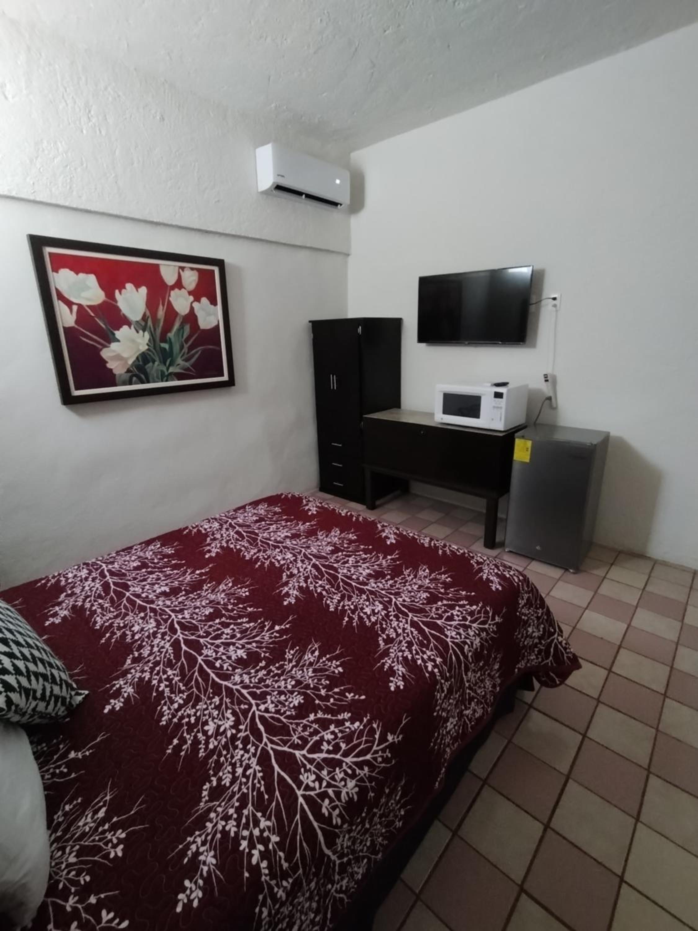 Two-Bedroom Apartment photo 3