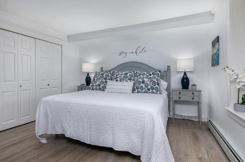 One-Bedroom House photo 2