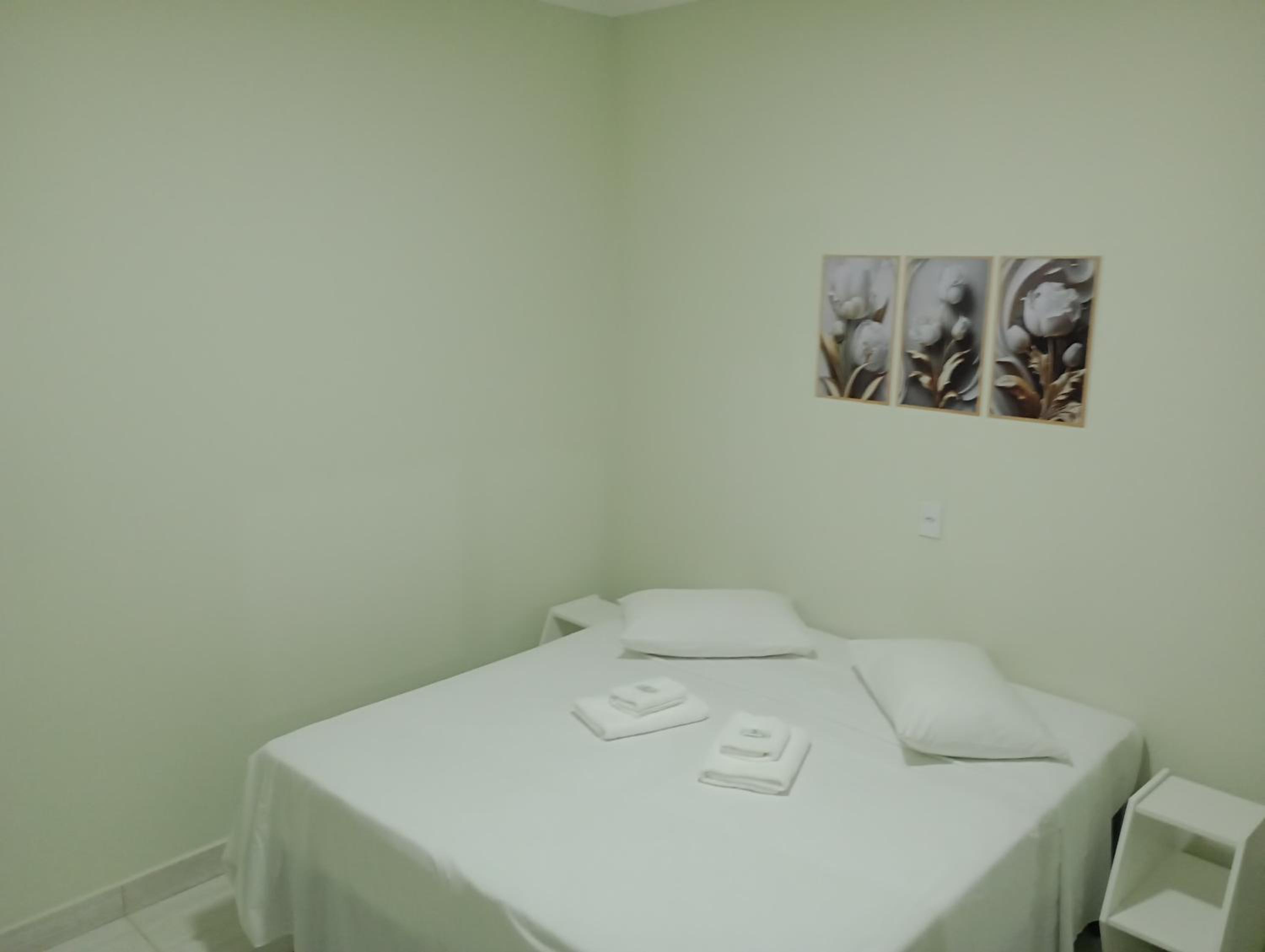 King Suite - Photo 2