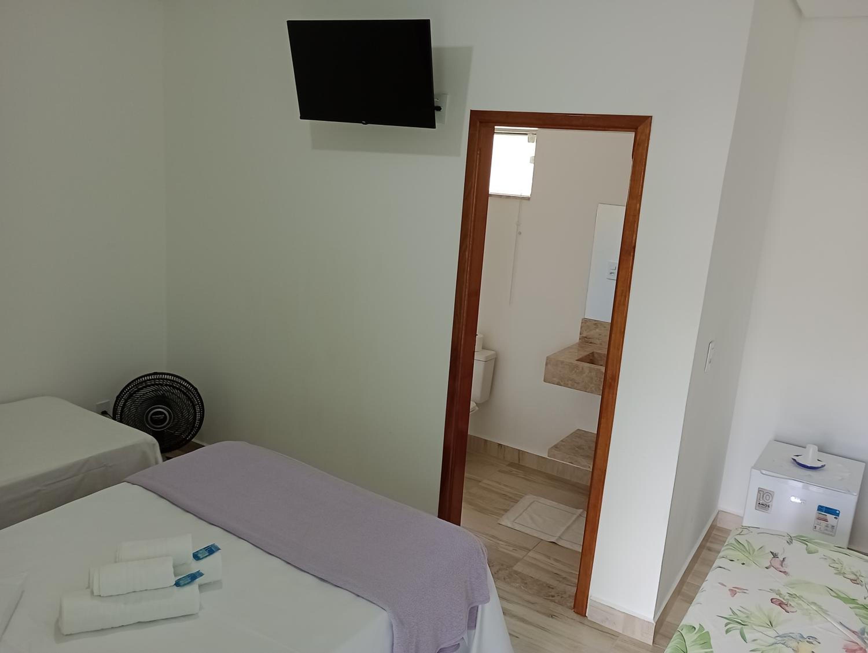 Comfort Triple Room with Shower - Photo 22