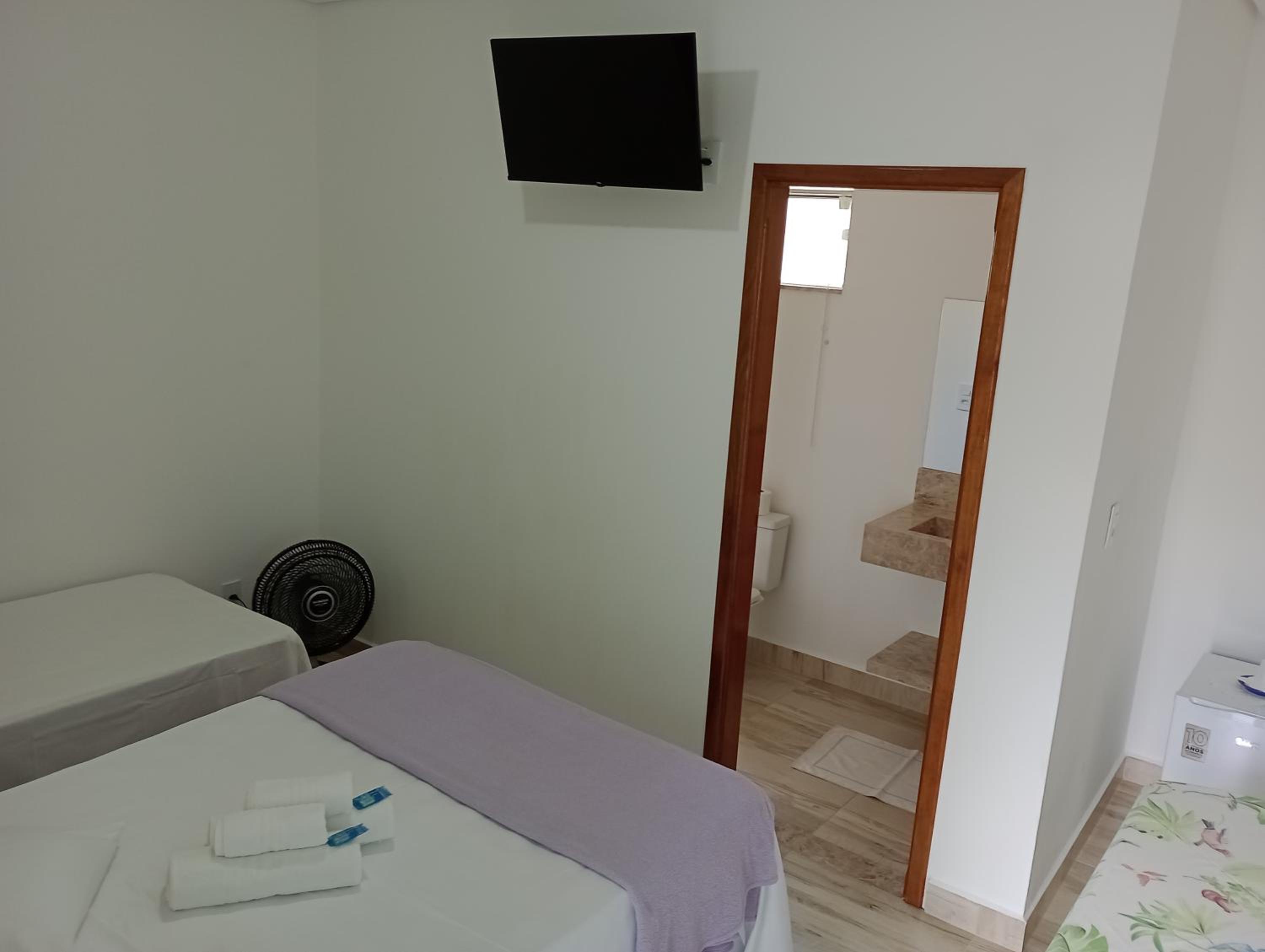 Comfort Triple Room with Shower - Photo 21