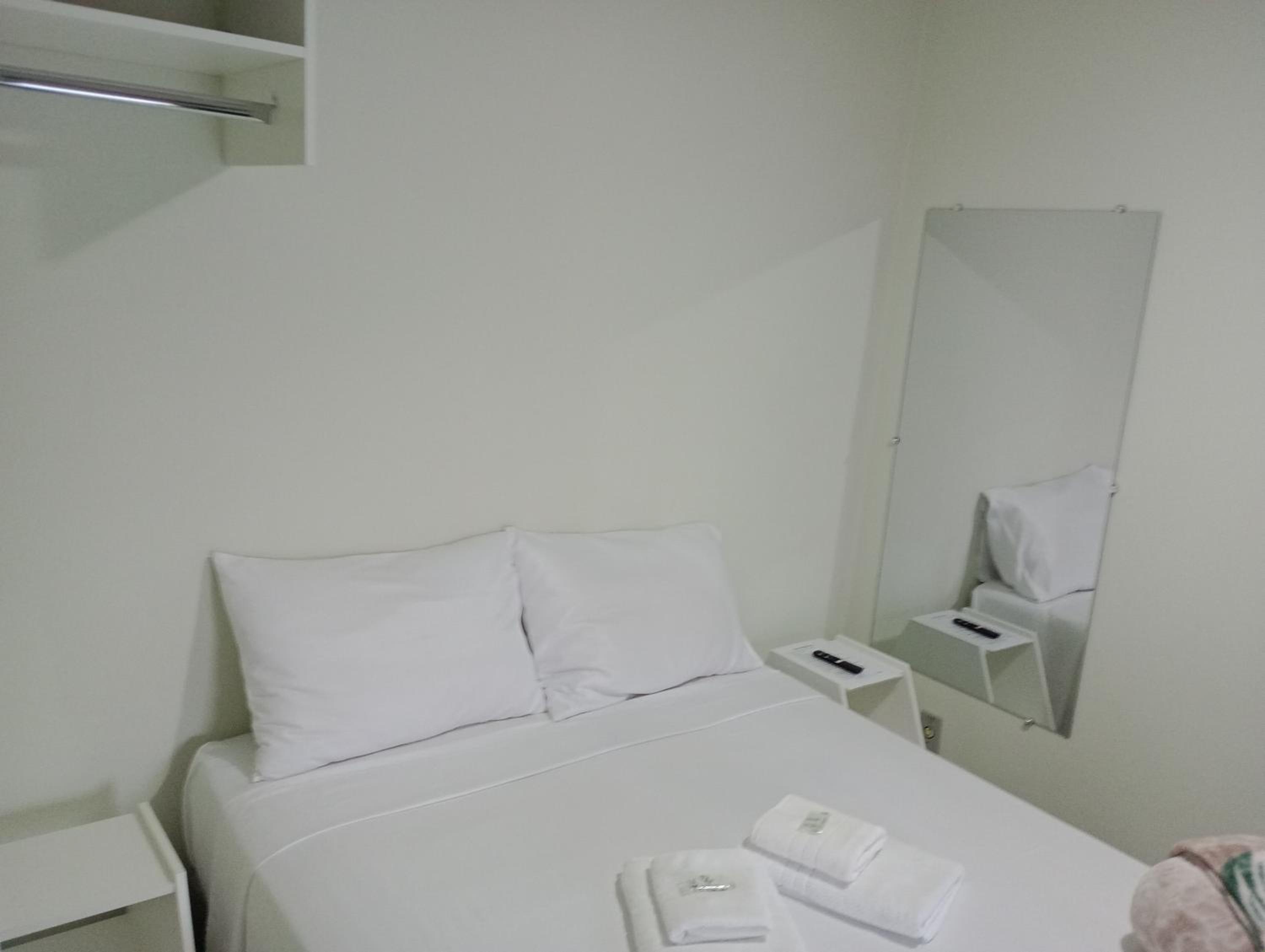 Double Room with Pool View photo 2