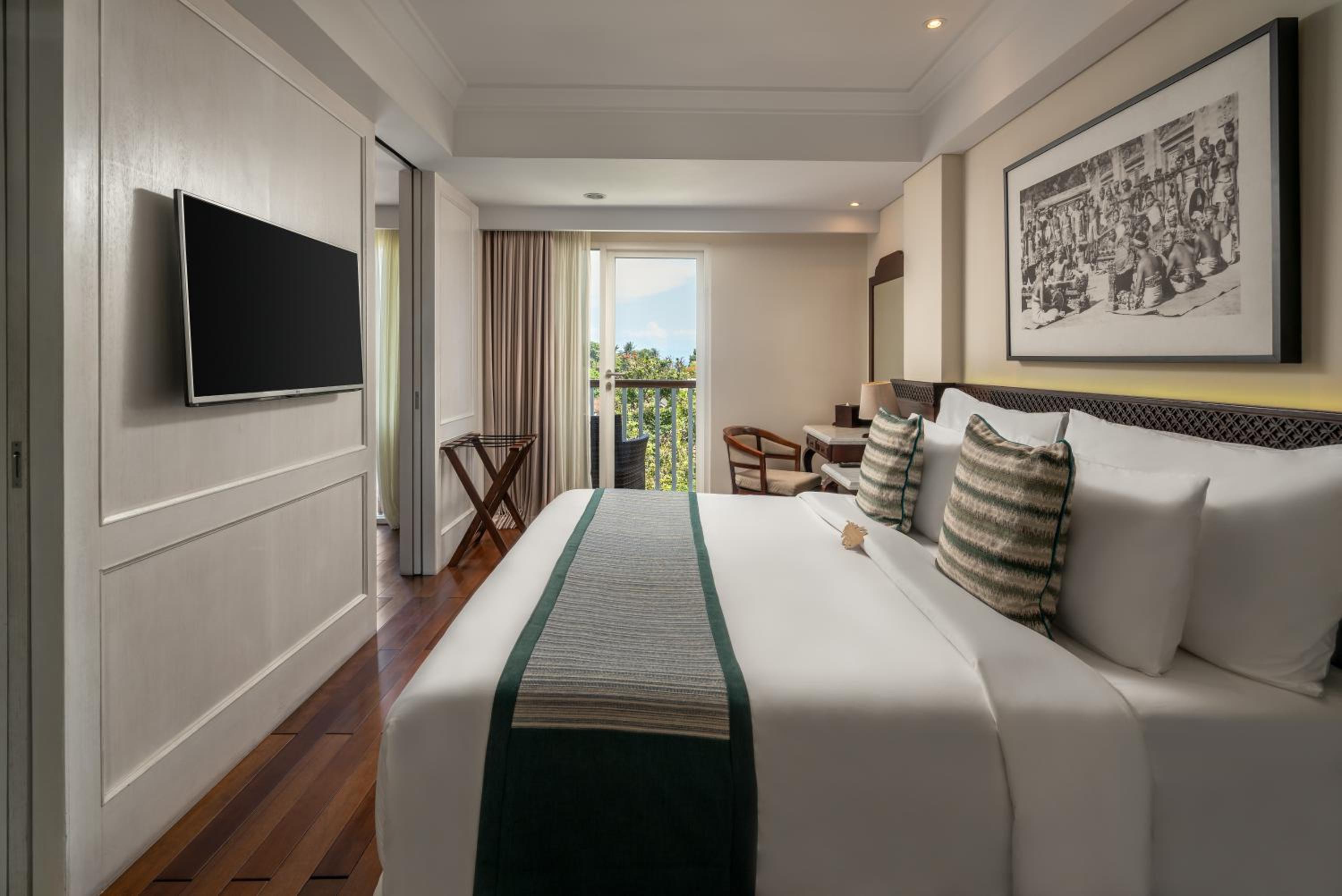 Magnolia Suite photo 2