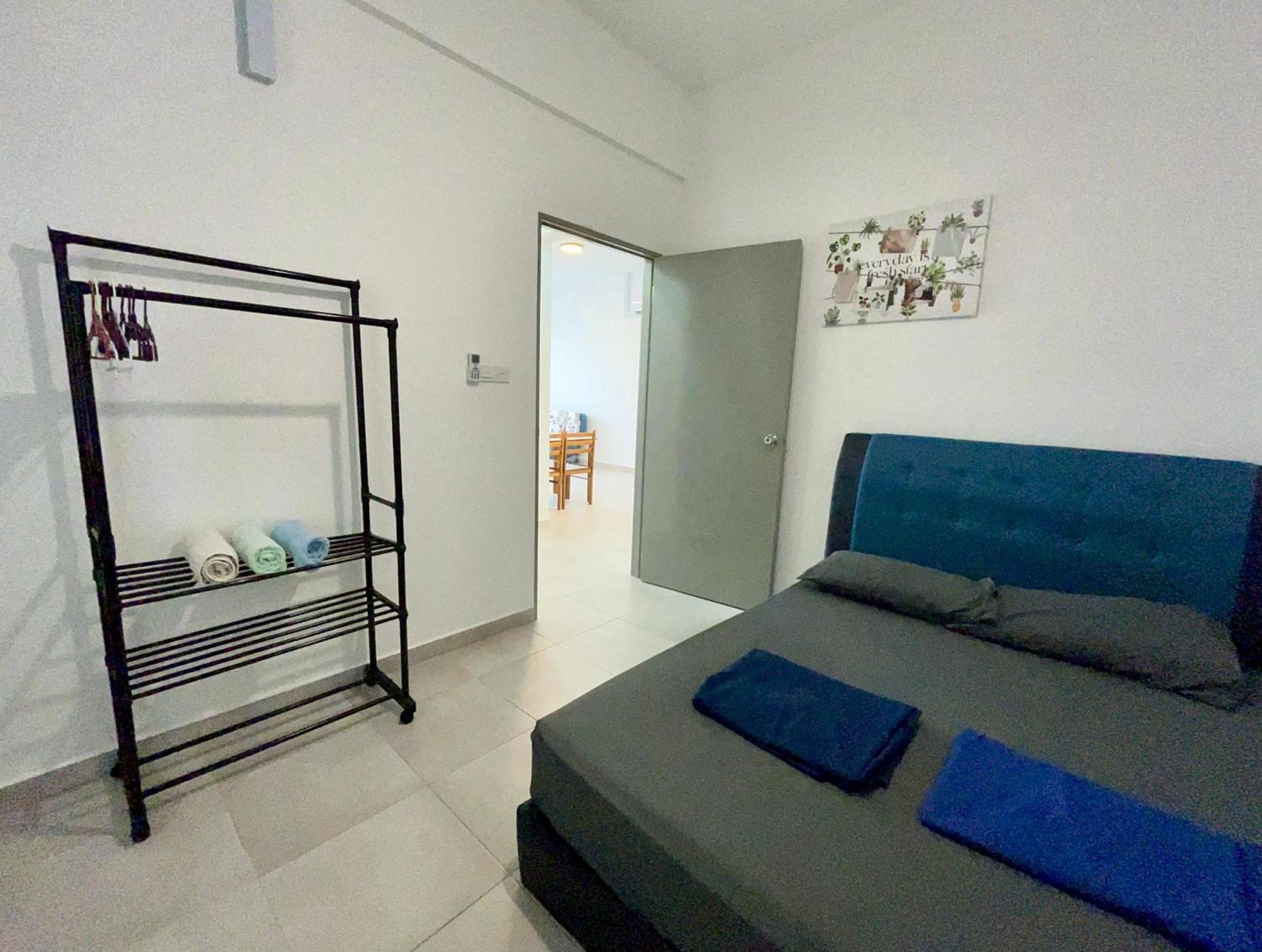 Apartment With Sea View photo 2
