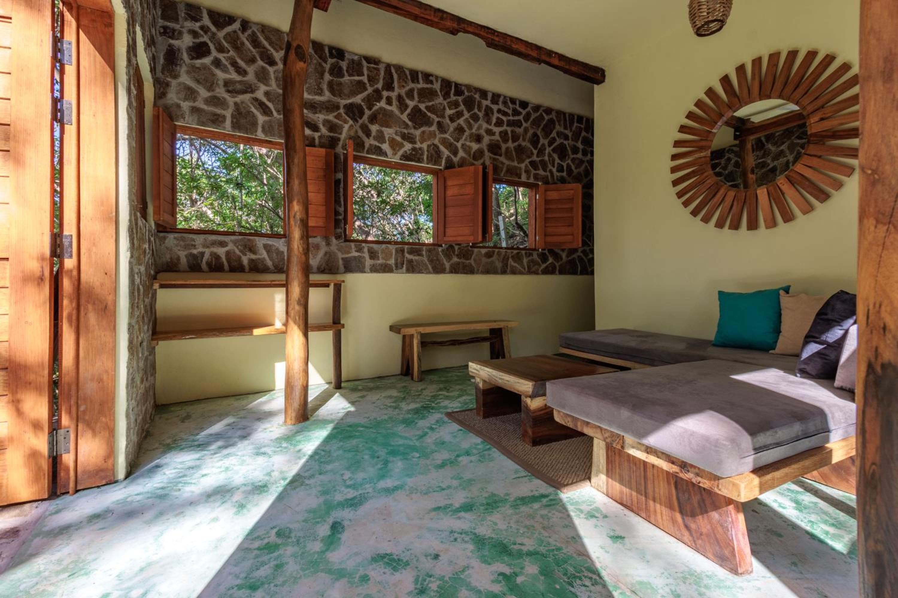 King Studio With Sofa Bed