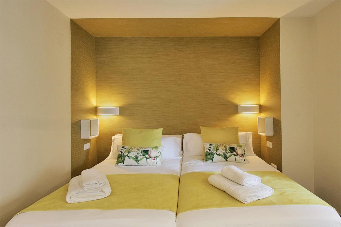 Standard Studio Interior 8 A