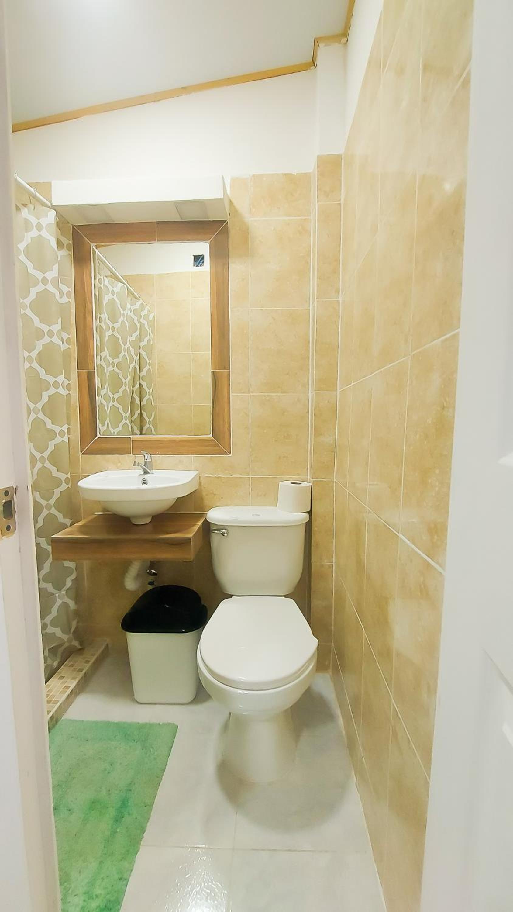 Double Room with Private Bathroom photo 2