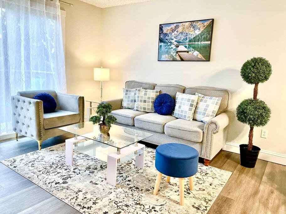 Two-Bedroom Apartment photo 1