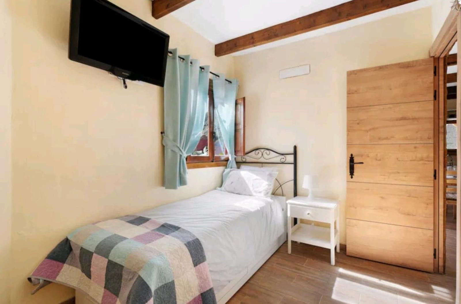 Villa de Tres Habitaciones