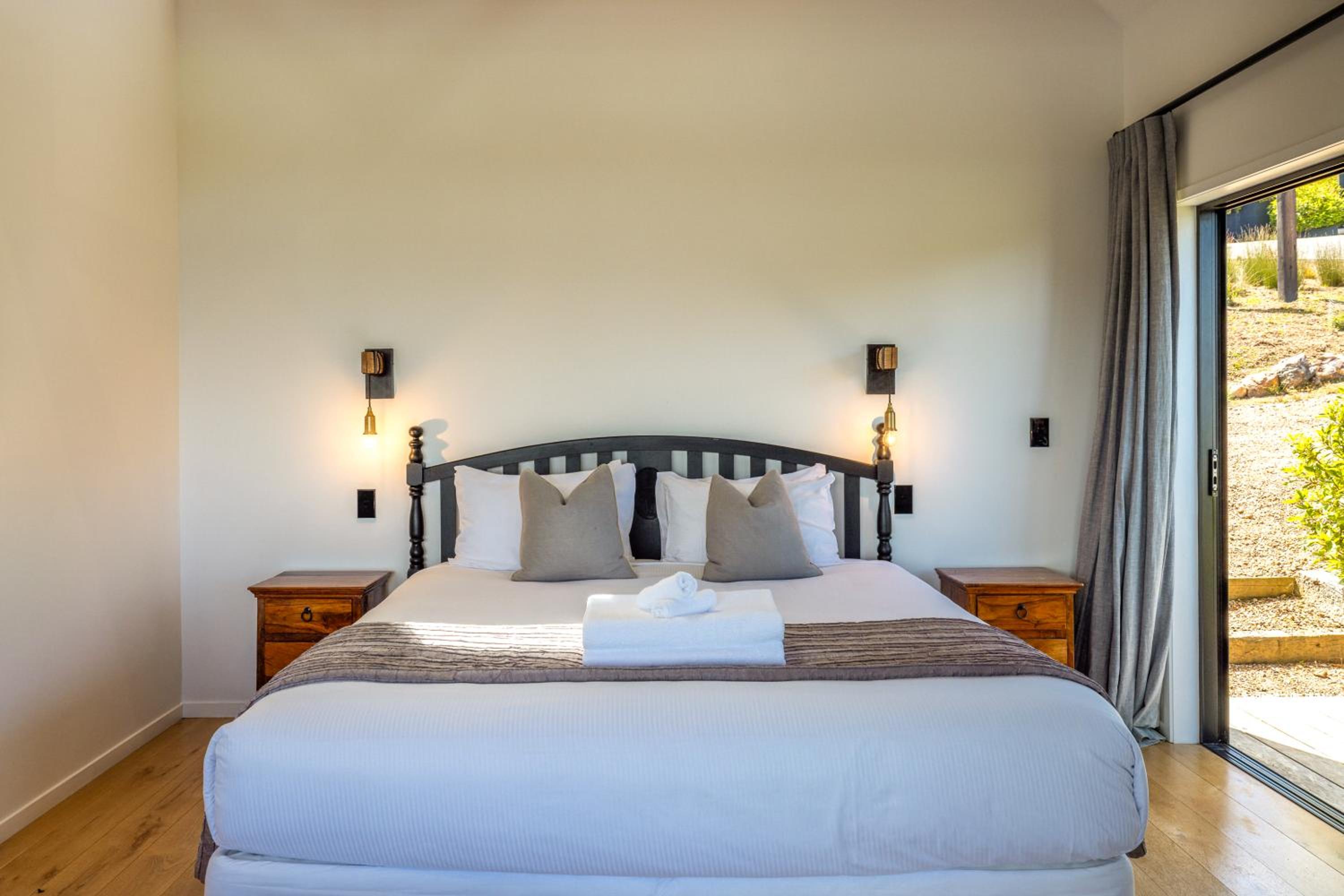 Studio Apartment With Sea View photo 1