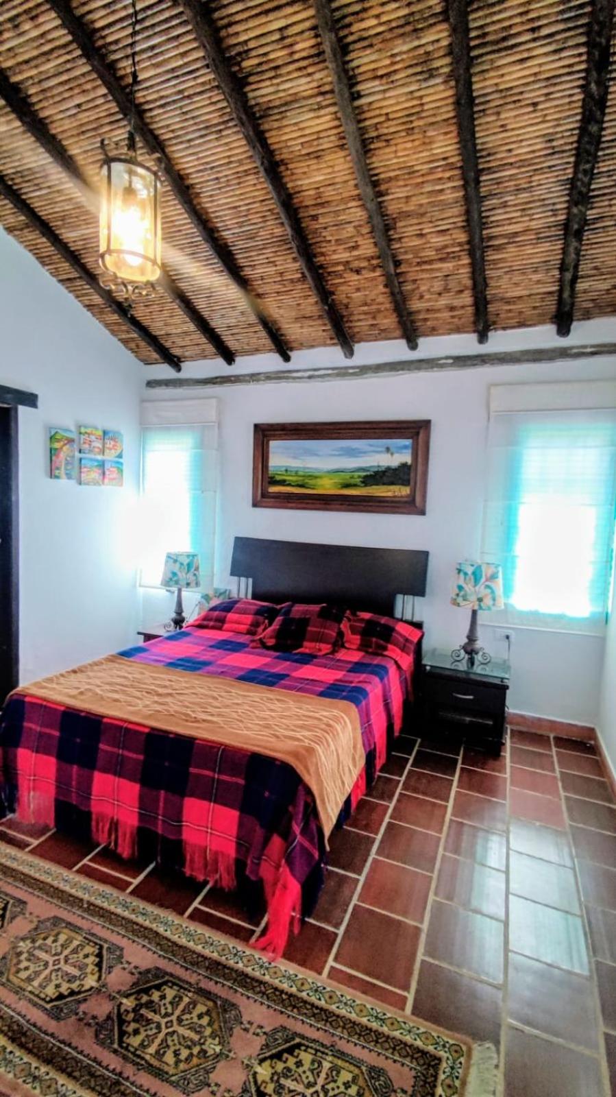 Three-Bedroom House photo 3