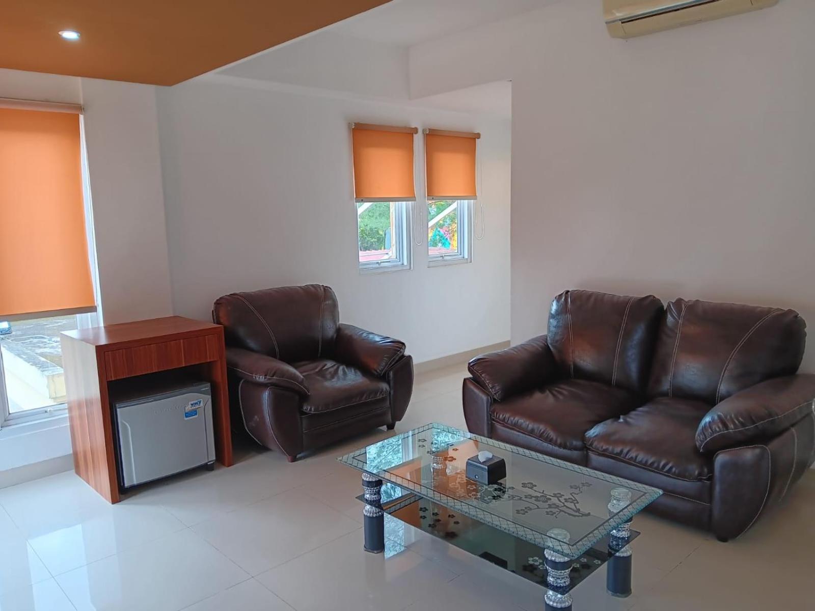 Triple Room With Bath photo 1