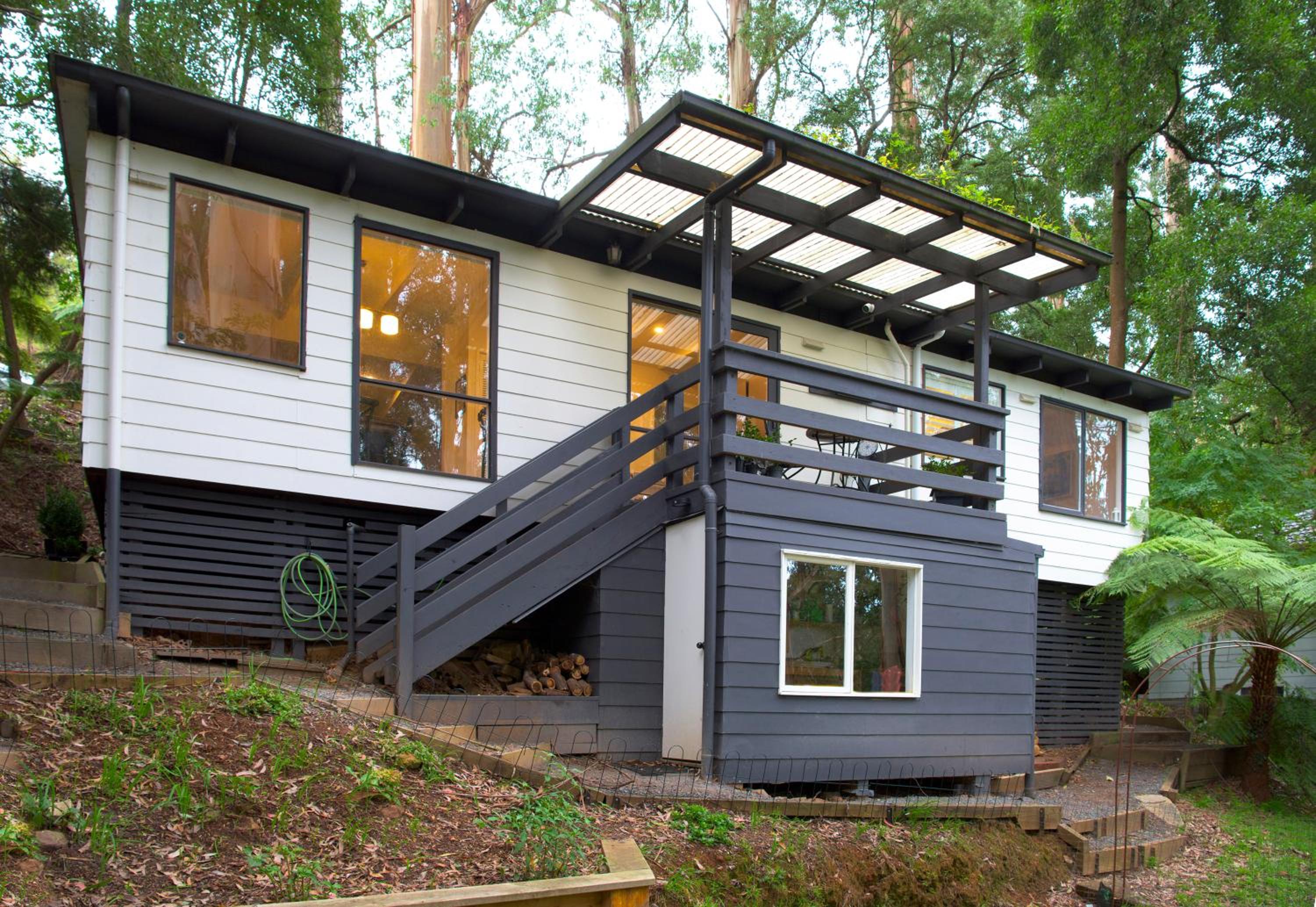 Two-Bedroom House photo 2