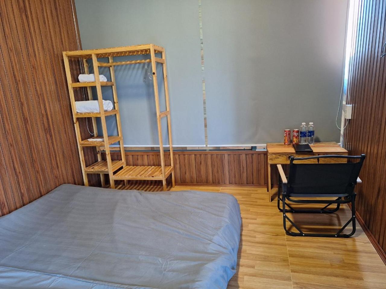 Double Room with Shared Bathroom photo 1