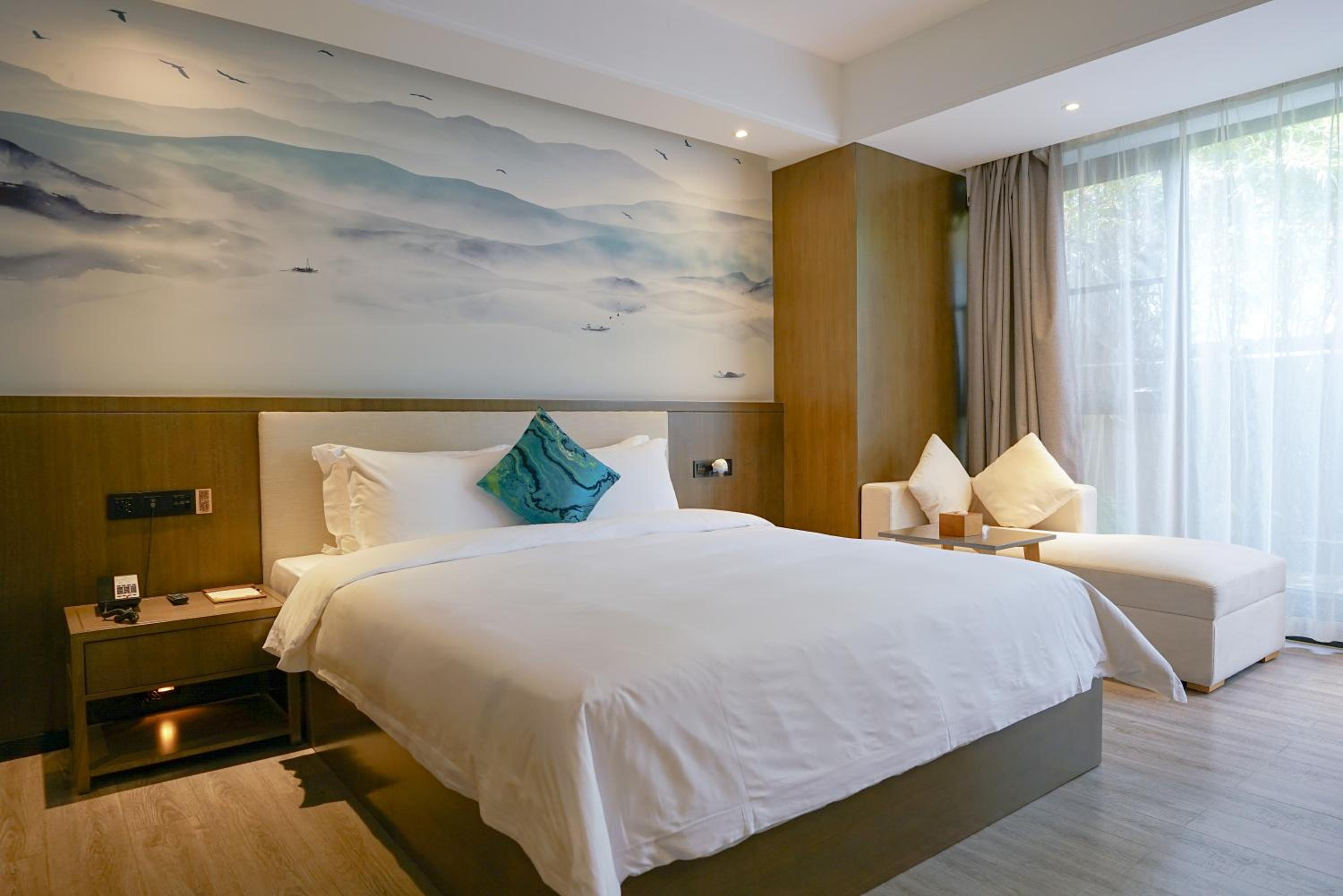 Luxury Room with Kingbed