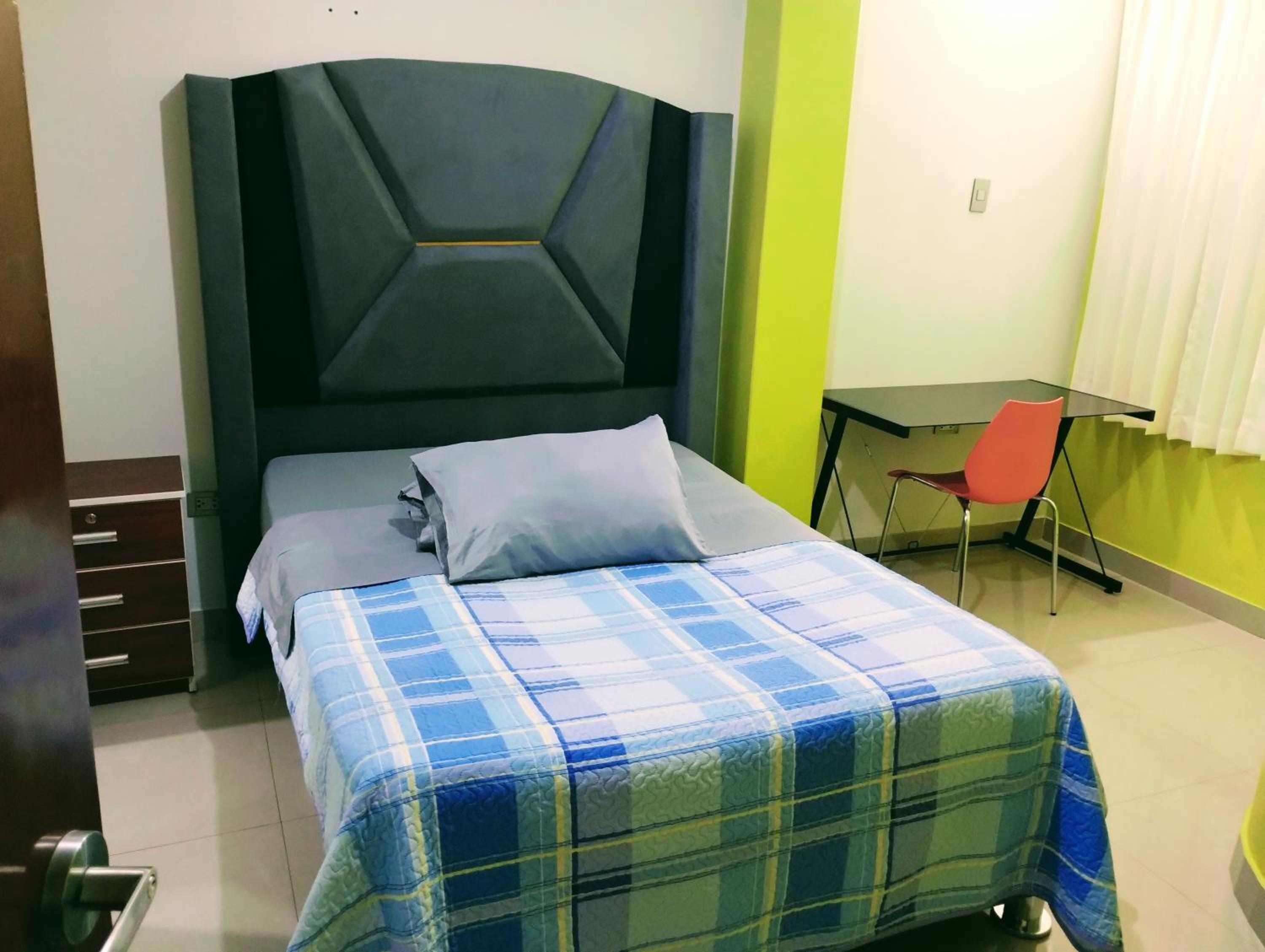 Economy Double Room photo 3