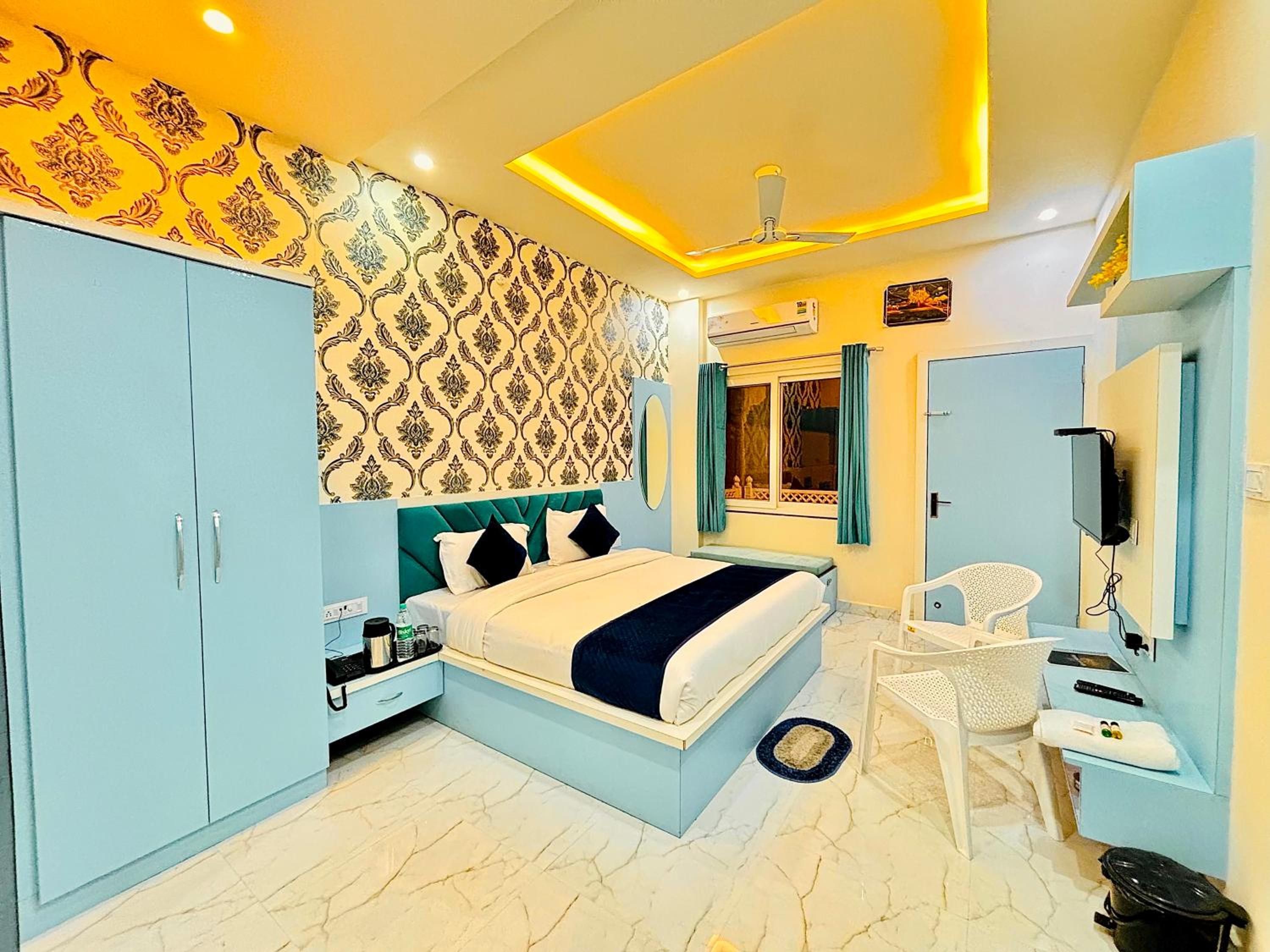 Queen Room With Balcony