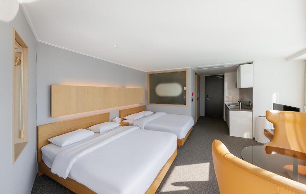Club Hotel C - Panorama photo 3