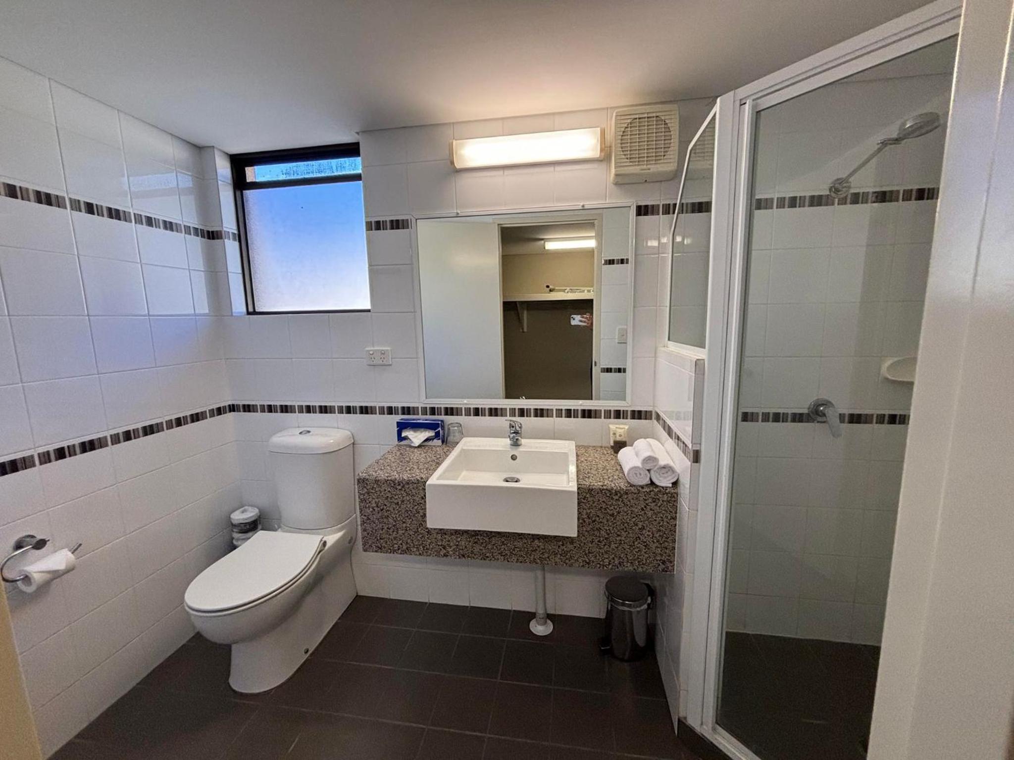 Superior Twin Room - Photo 3