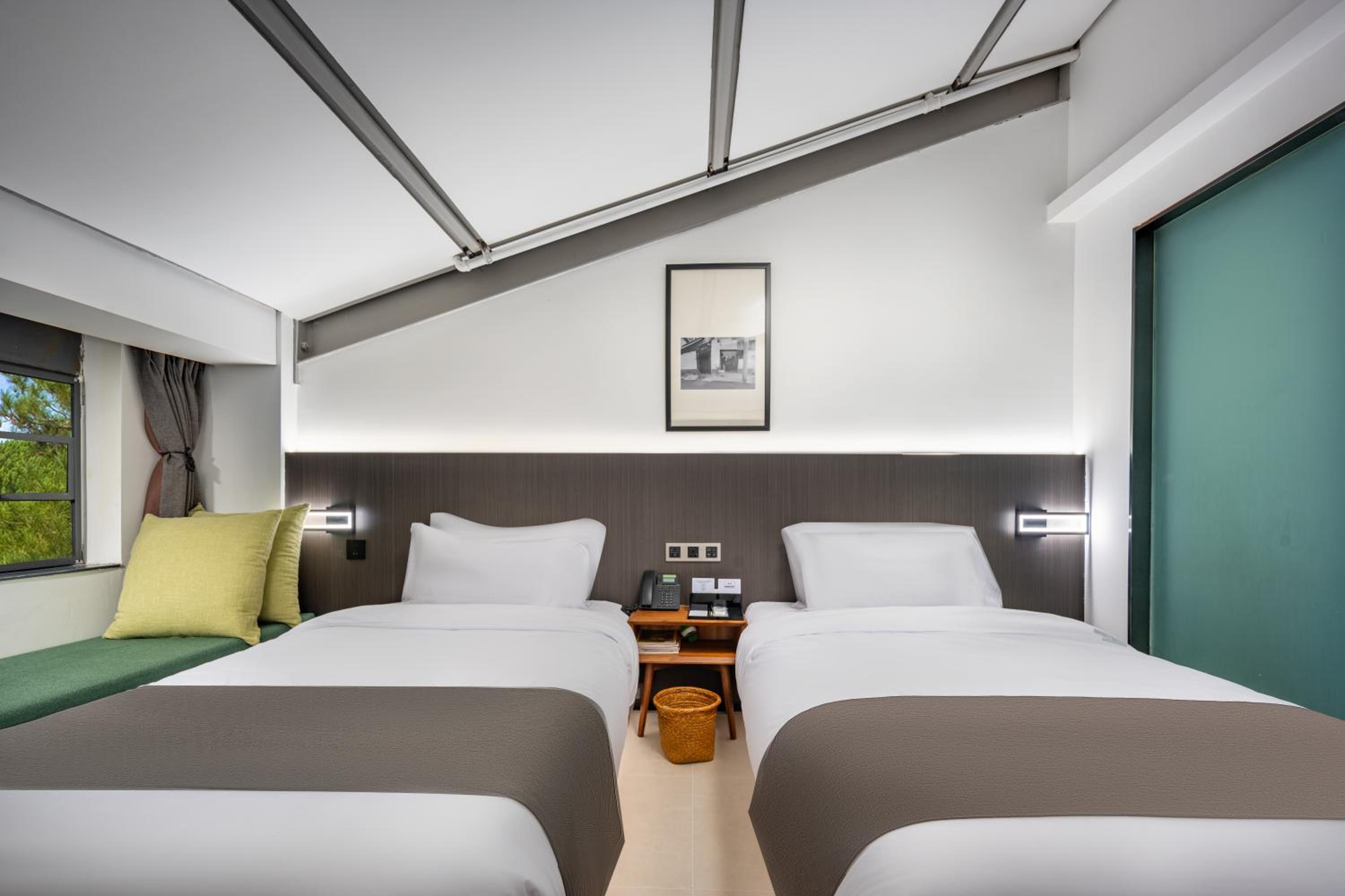 Gentle breeze twin room photo 2