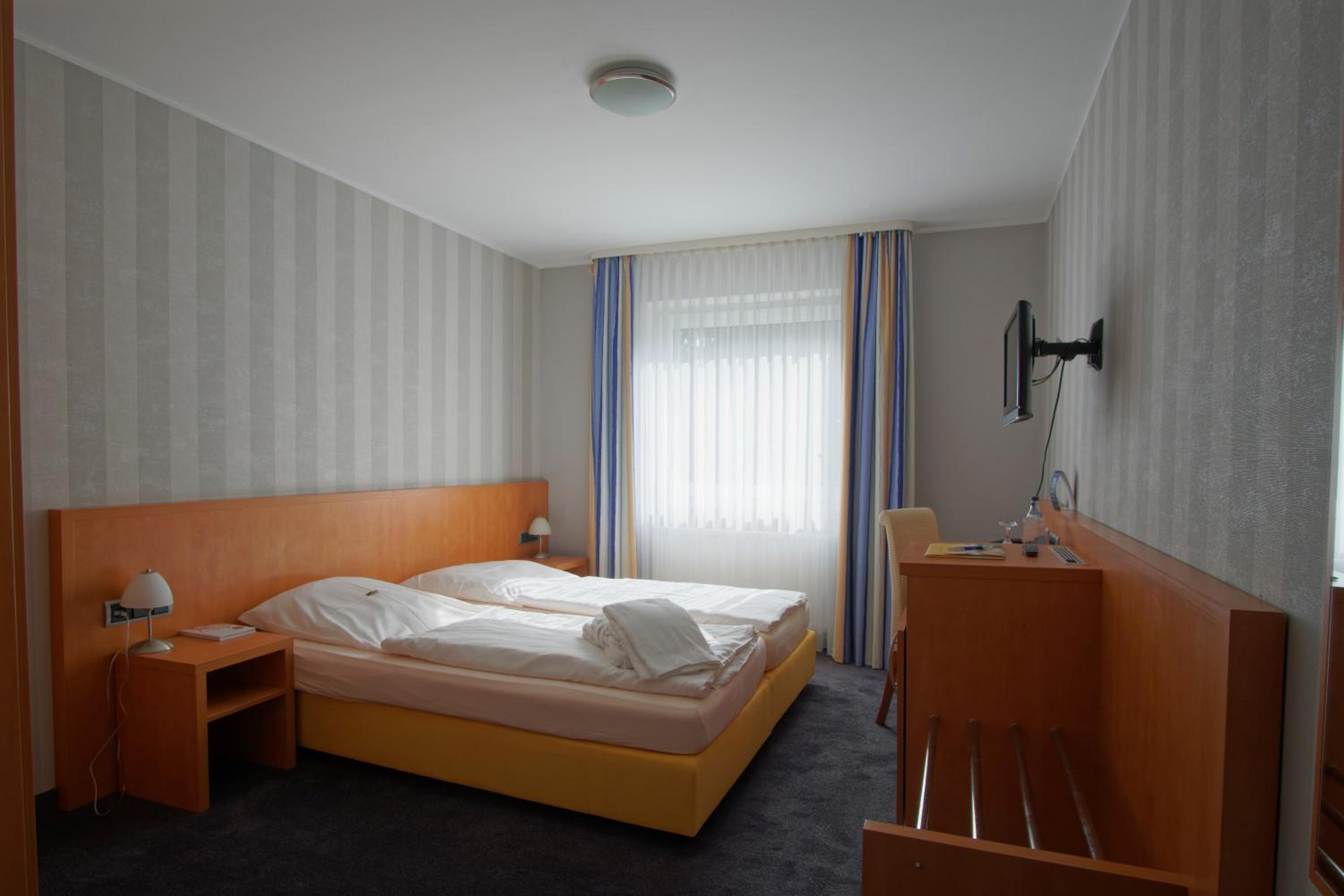 Double Room 150 meters from the main building photo 3