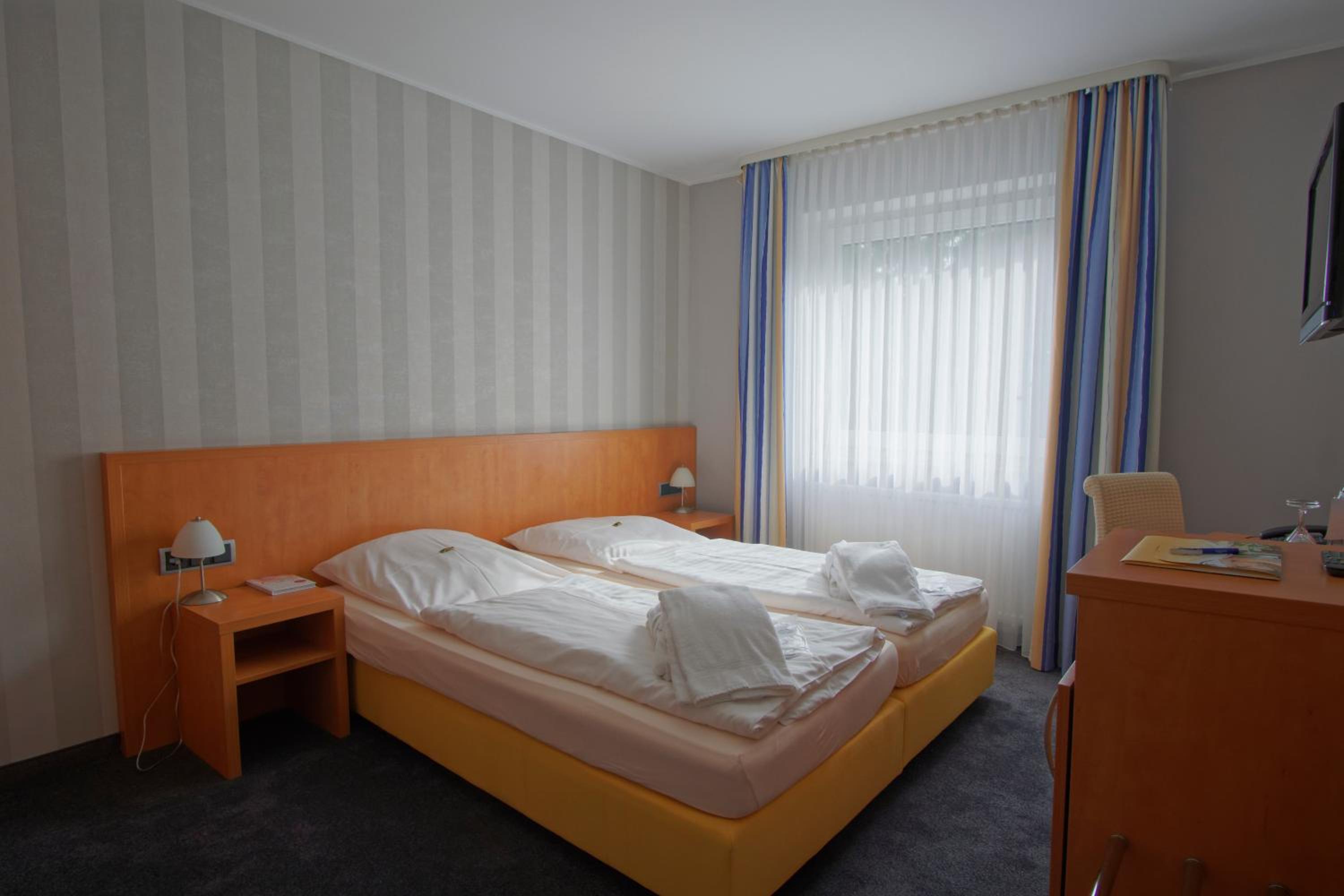Double Room 150 meters from the main building photo 2