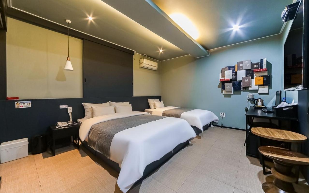 Deluxe Twin Room - Photo 3