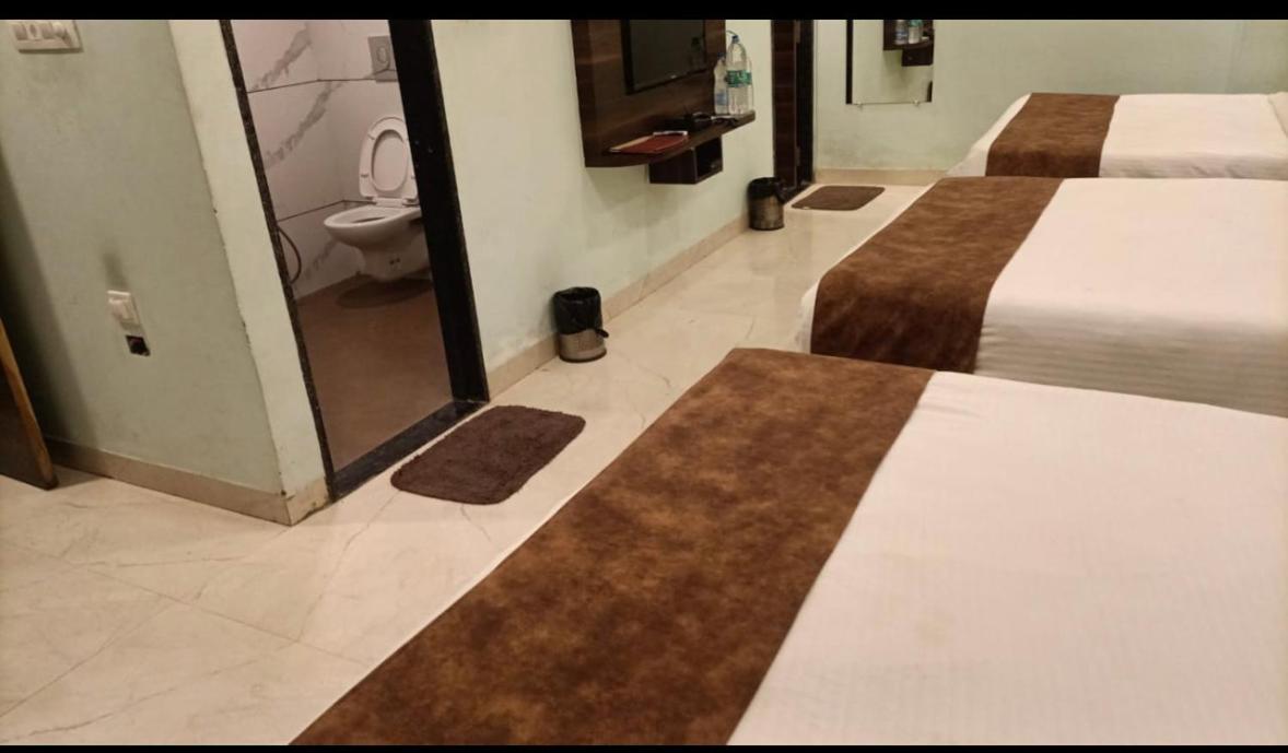 Deluxe Family Suite