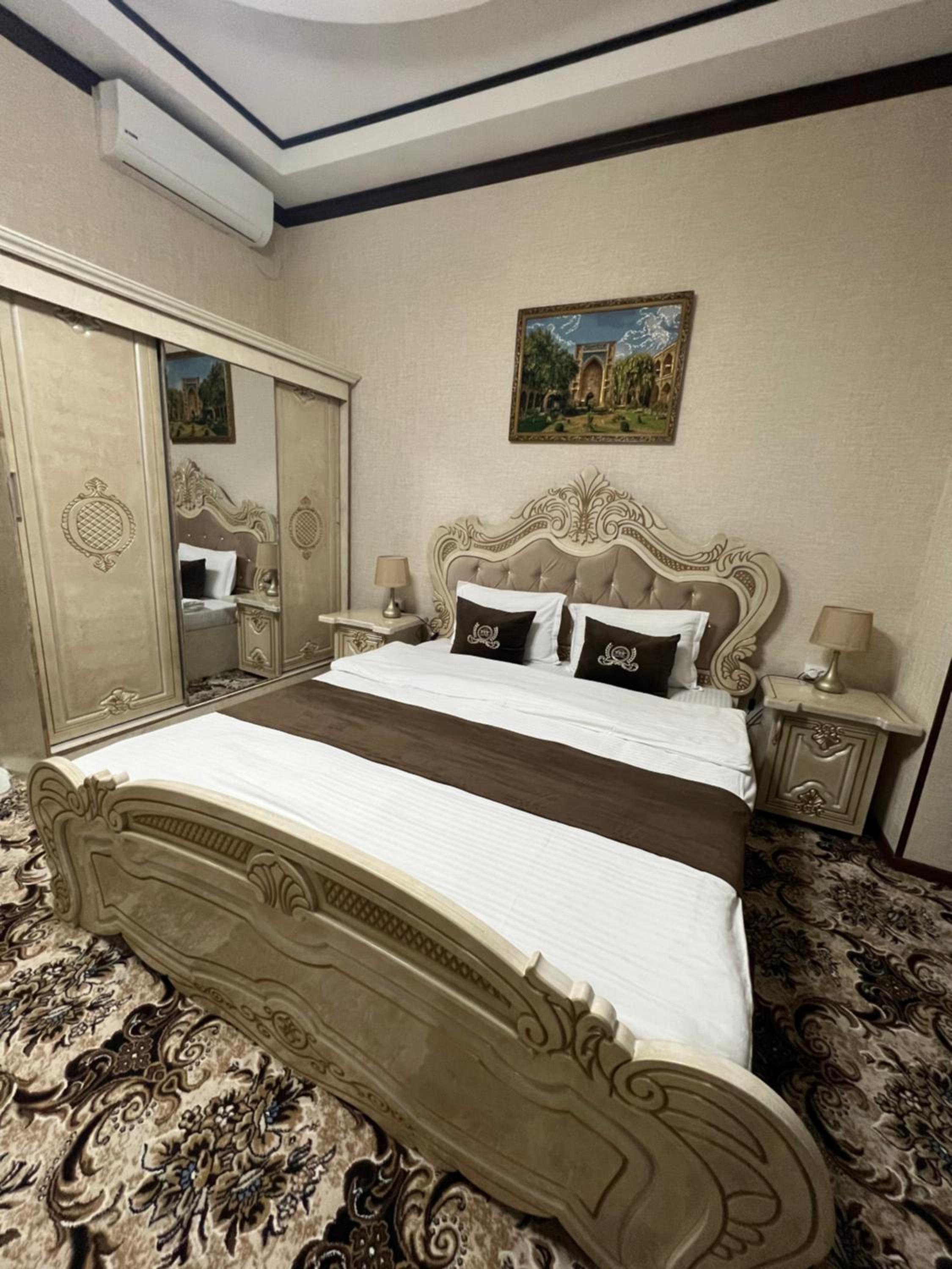 Deluxe Double Room photo 2