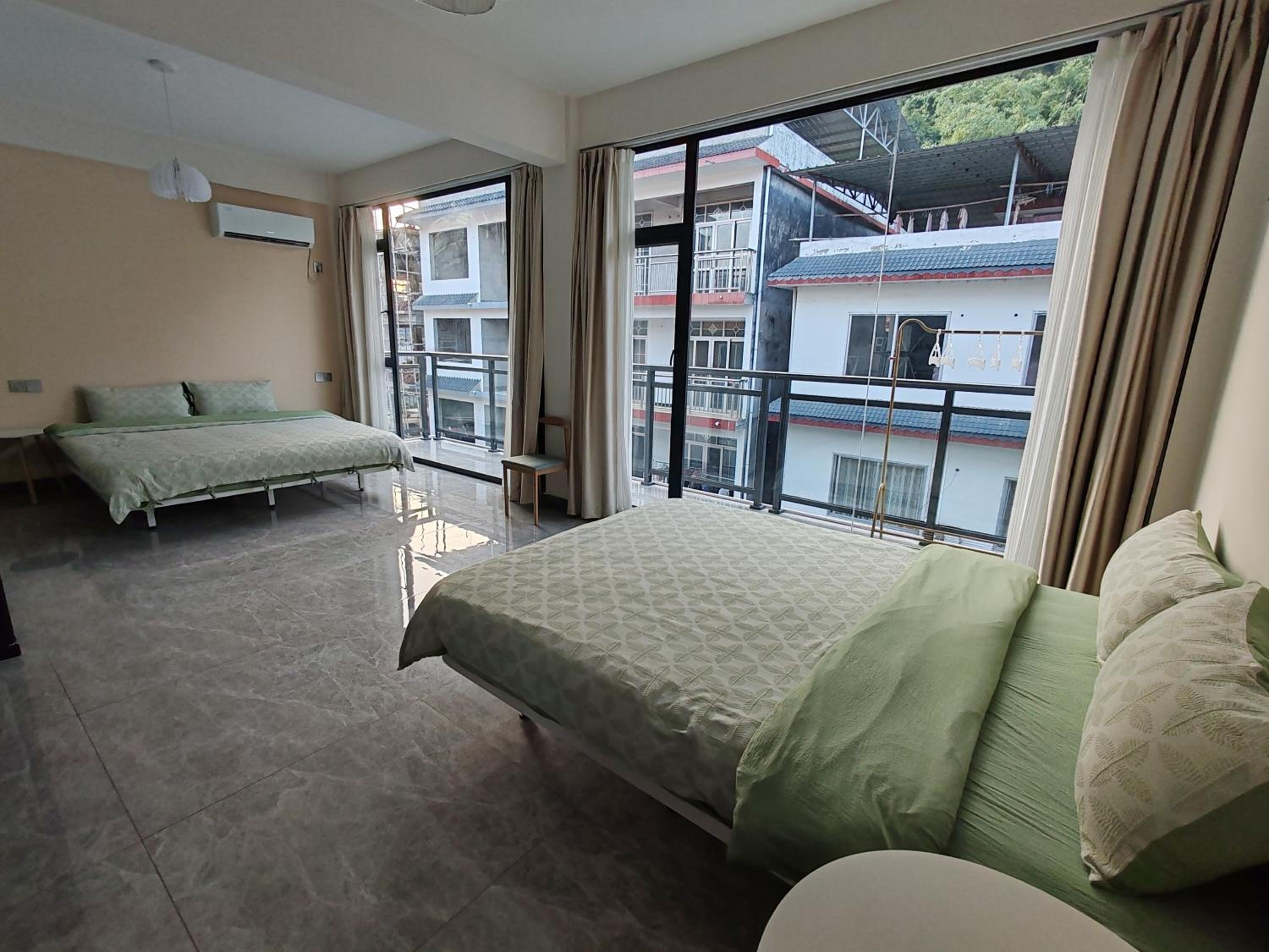 Twin Room With Balcony photo 2