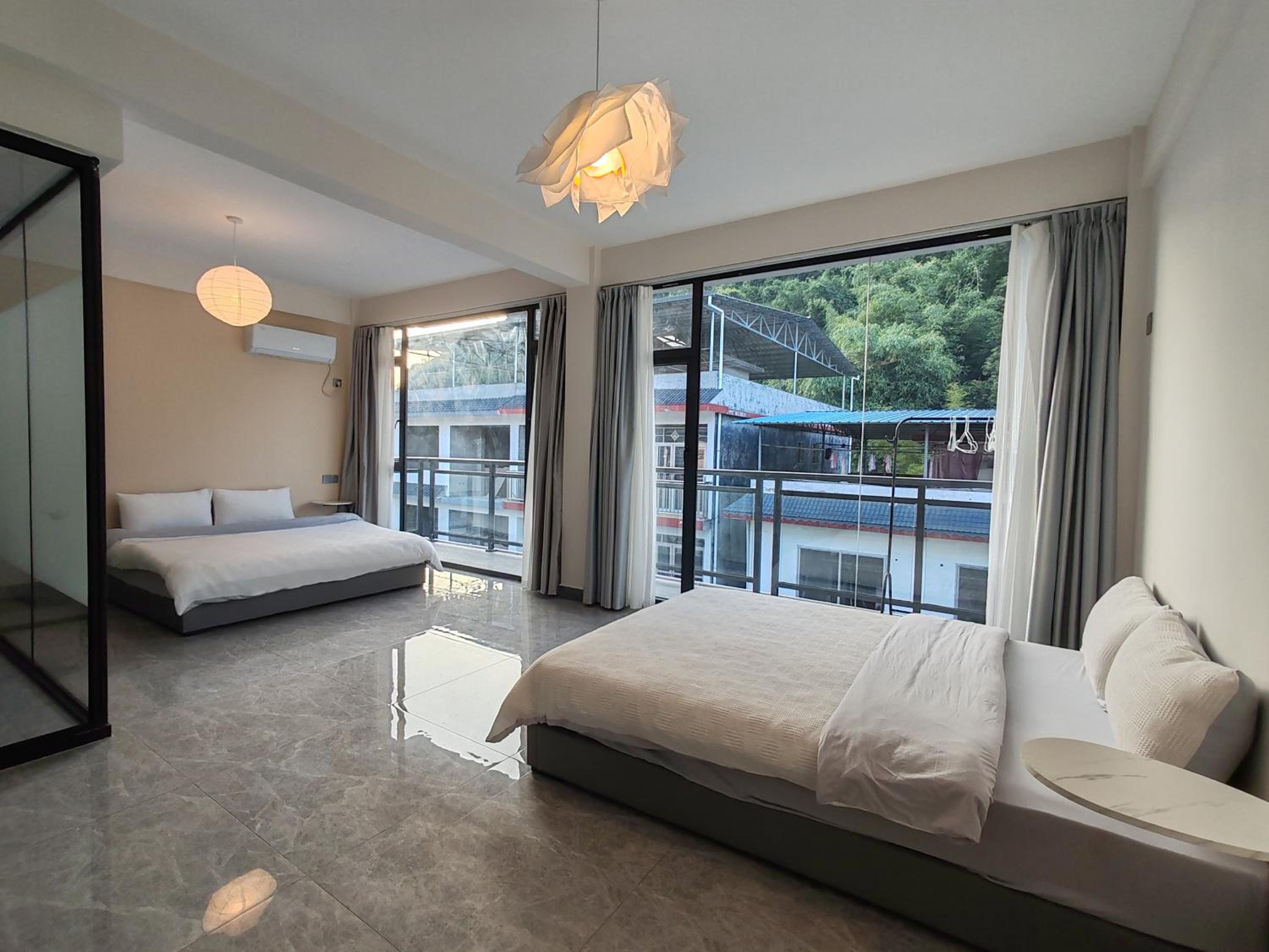 Twin Room With Balcony photo 3