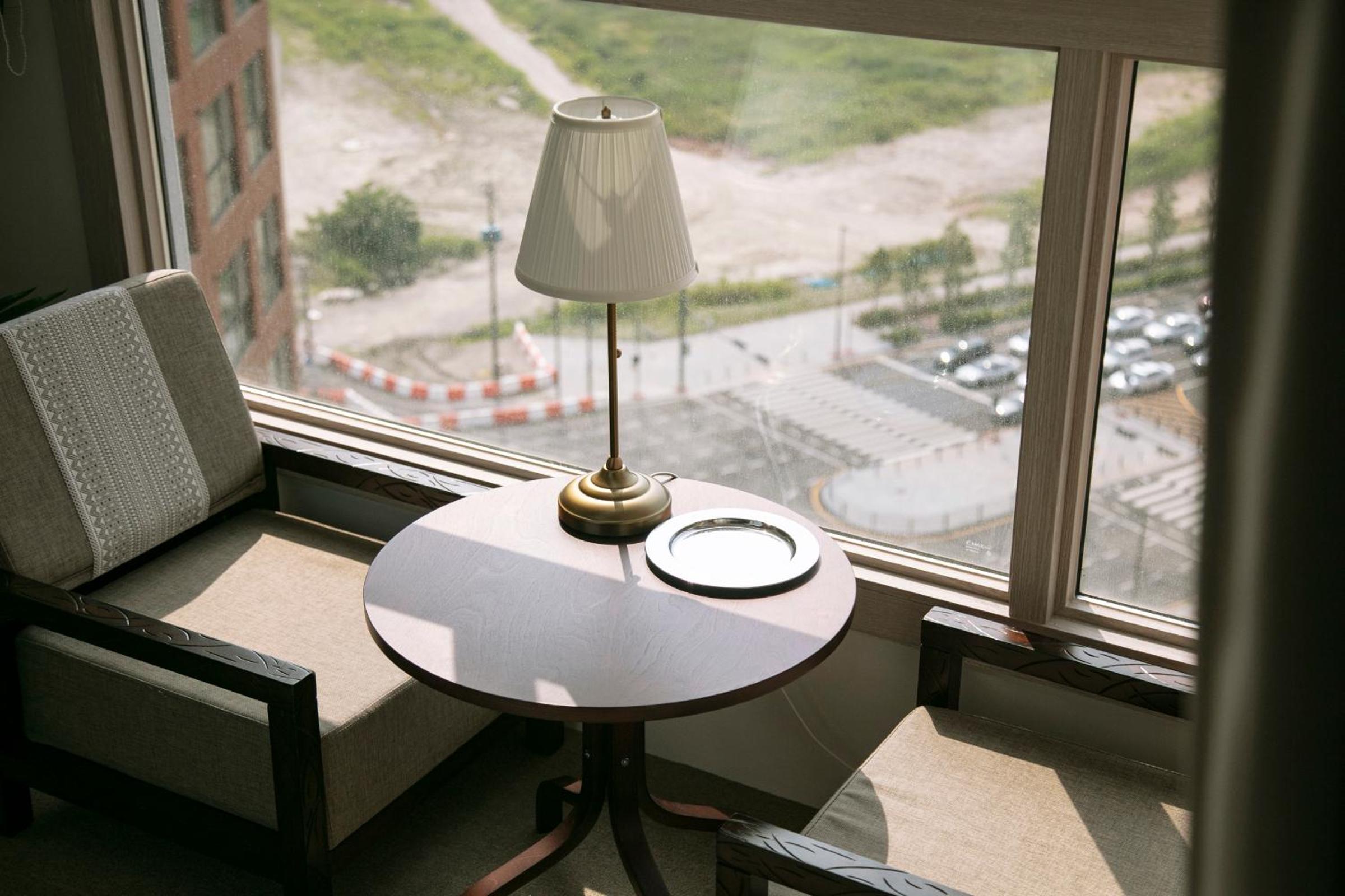 Suite - Photo 3